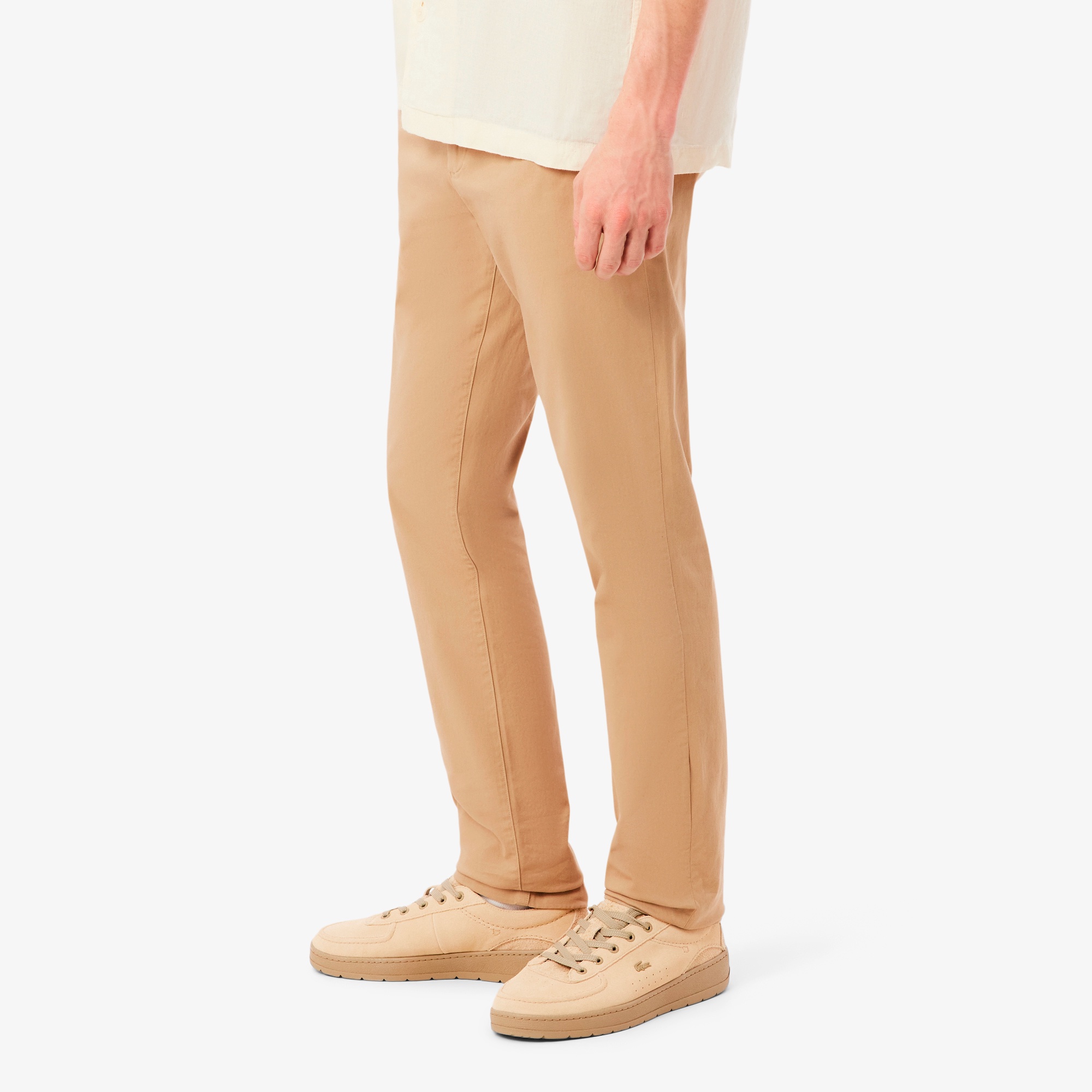 スリムフィットテーパードストレッチチノパンツ