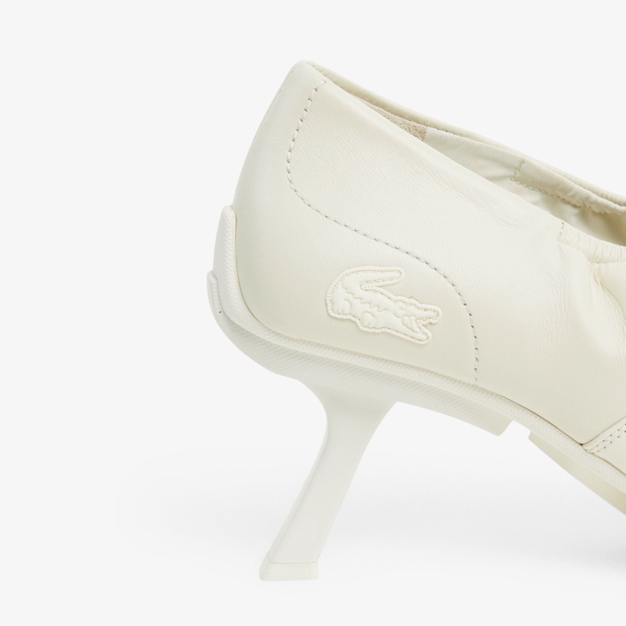 『SS26 Fashion Show』レディース HEEL RUNWAY 126