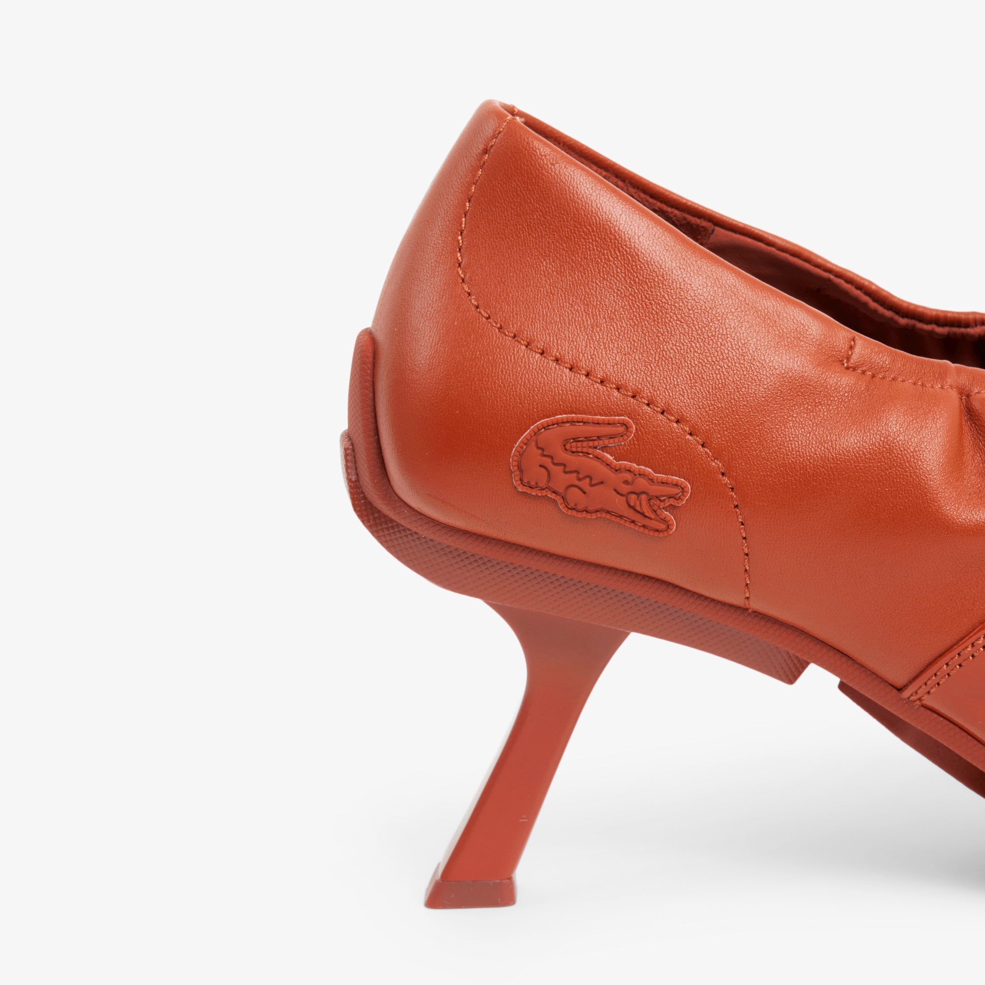 『SS26 Fashion Show』レディース HEEL RUNWAY 126