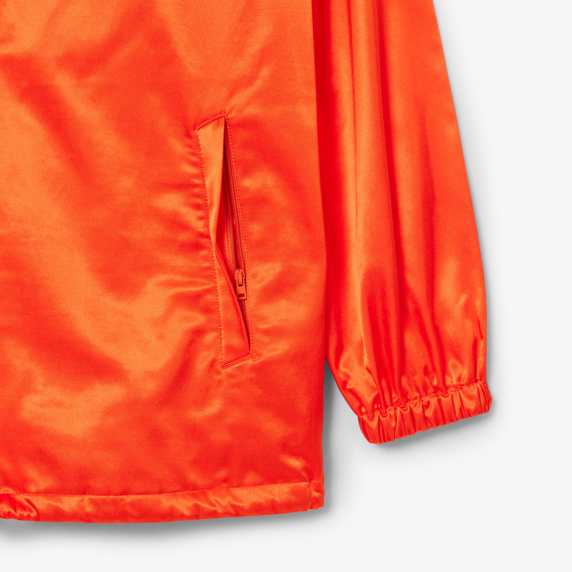 『SS26 Fashion Show』 グロッシートラックジャケット