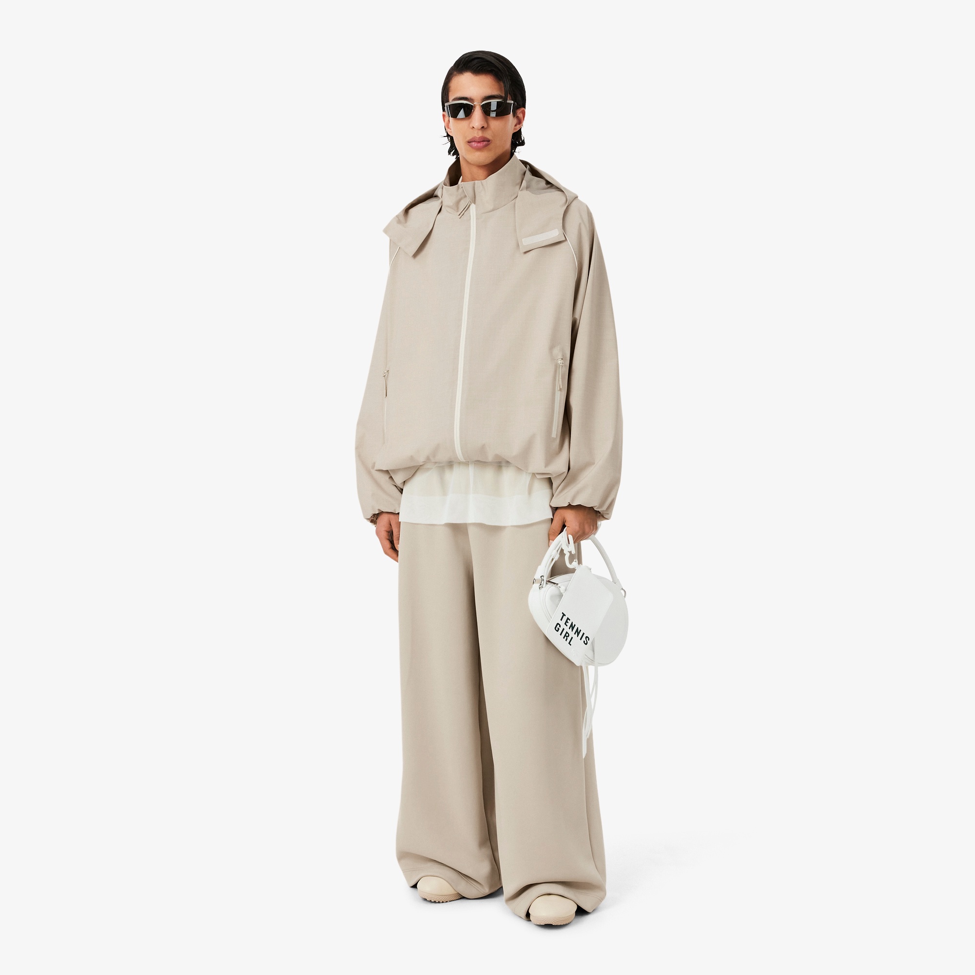 『SS26 Fashion Show』キャンバストラックジャケット