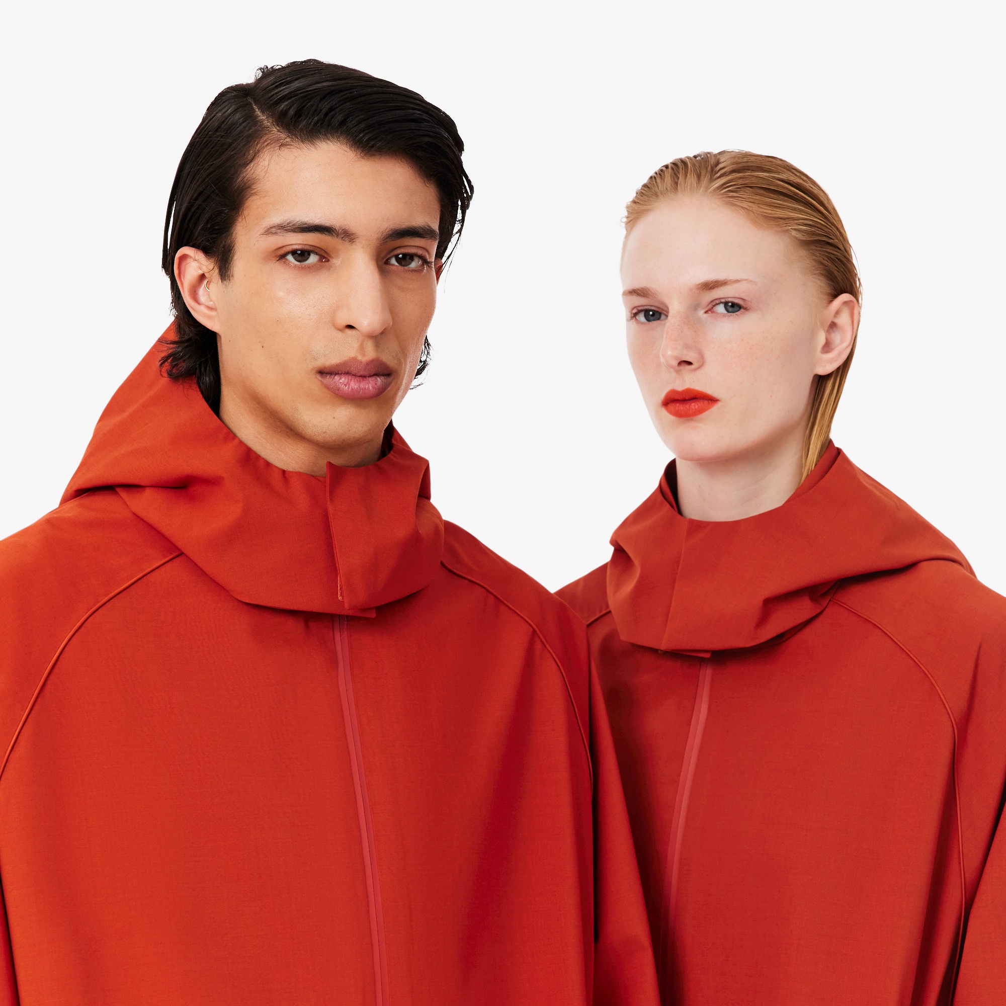 『SS26 Fashion Show』キャンバストラックジャケット