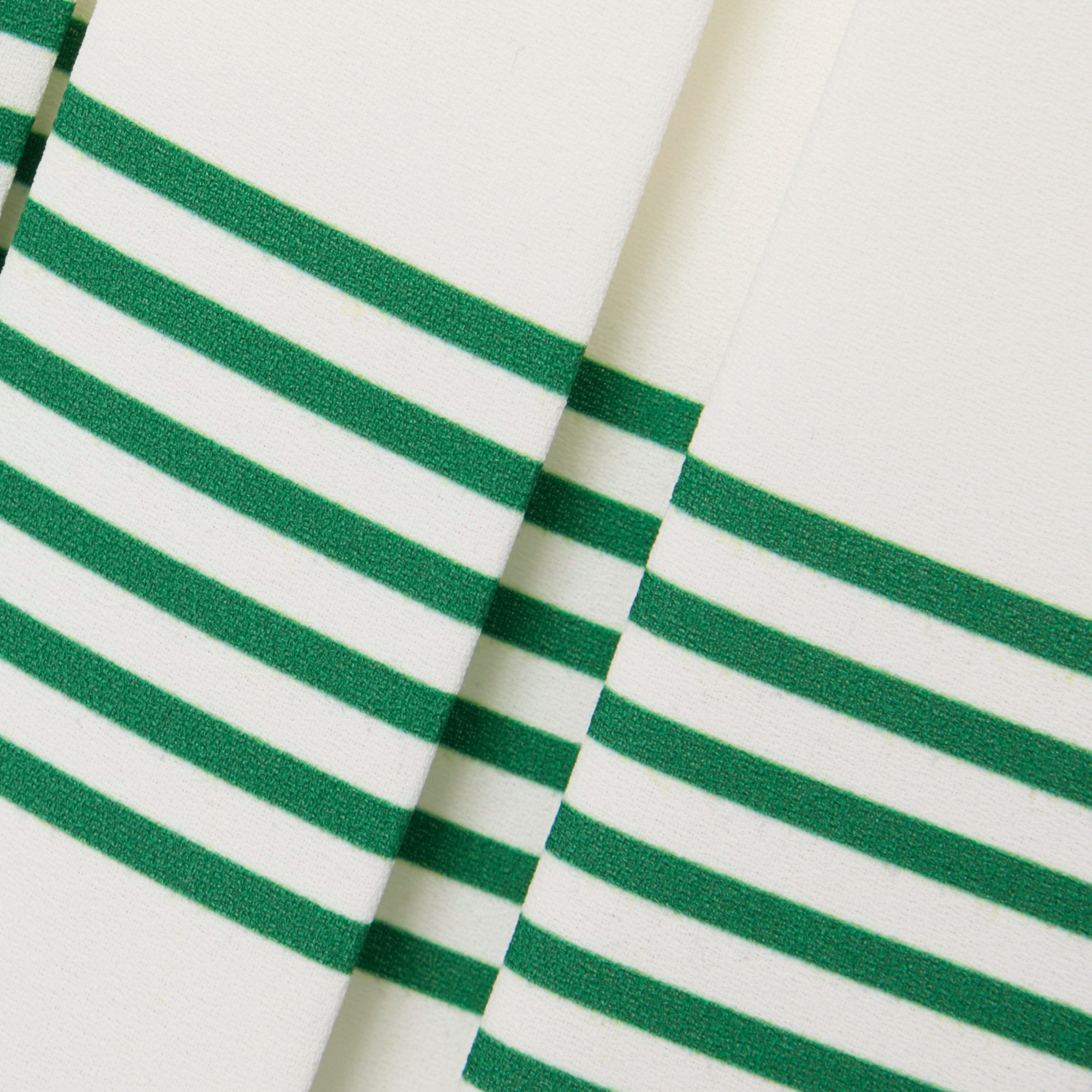 『SS26 Fashion Show』 アシンメトリープリーツドレス