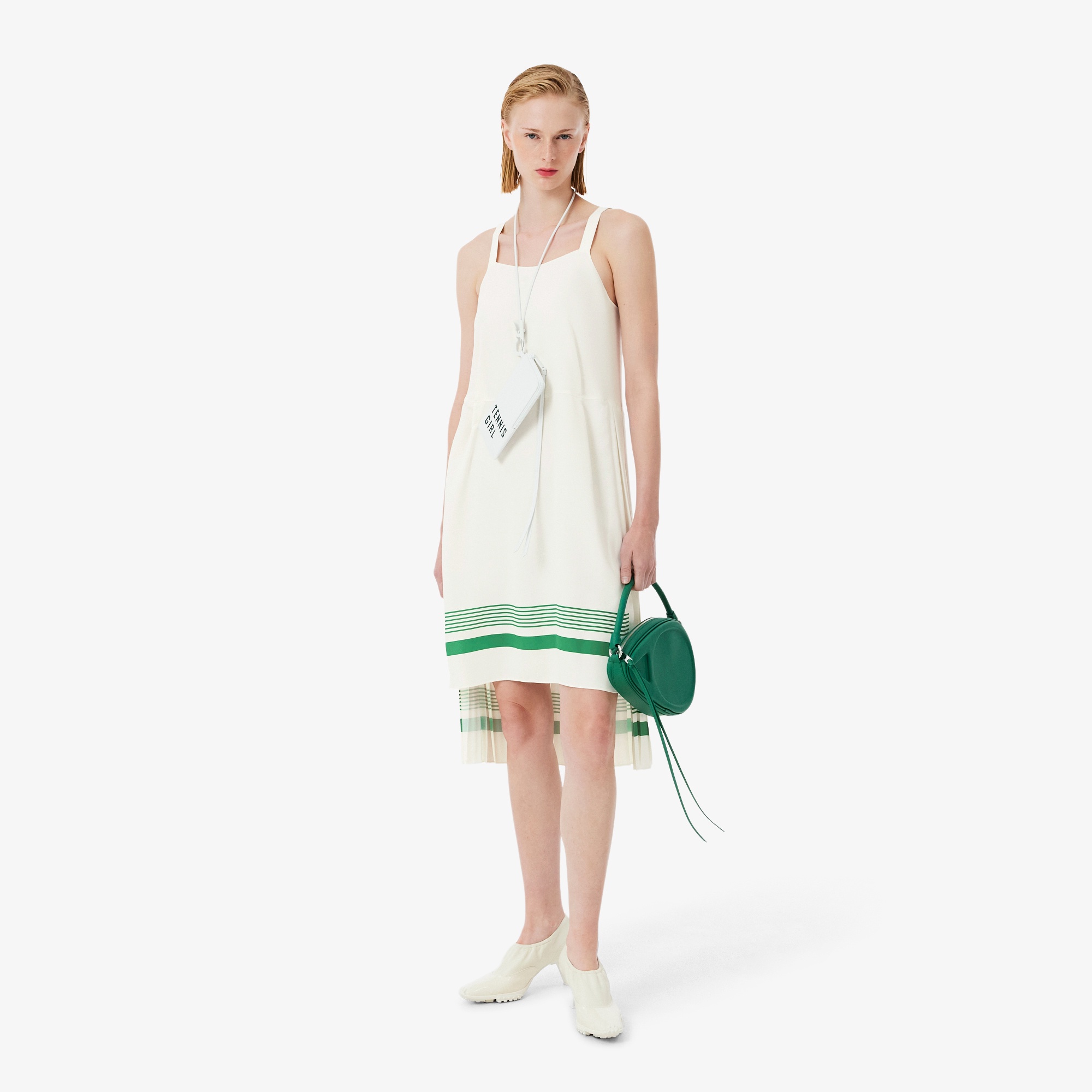 『SS26 Fashion Show』 アシンメトリープリーツドレス