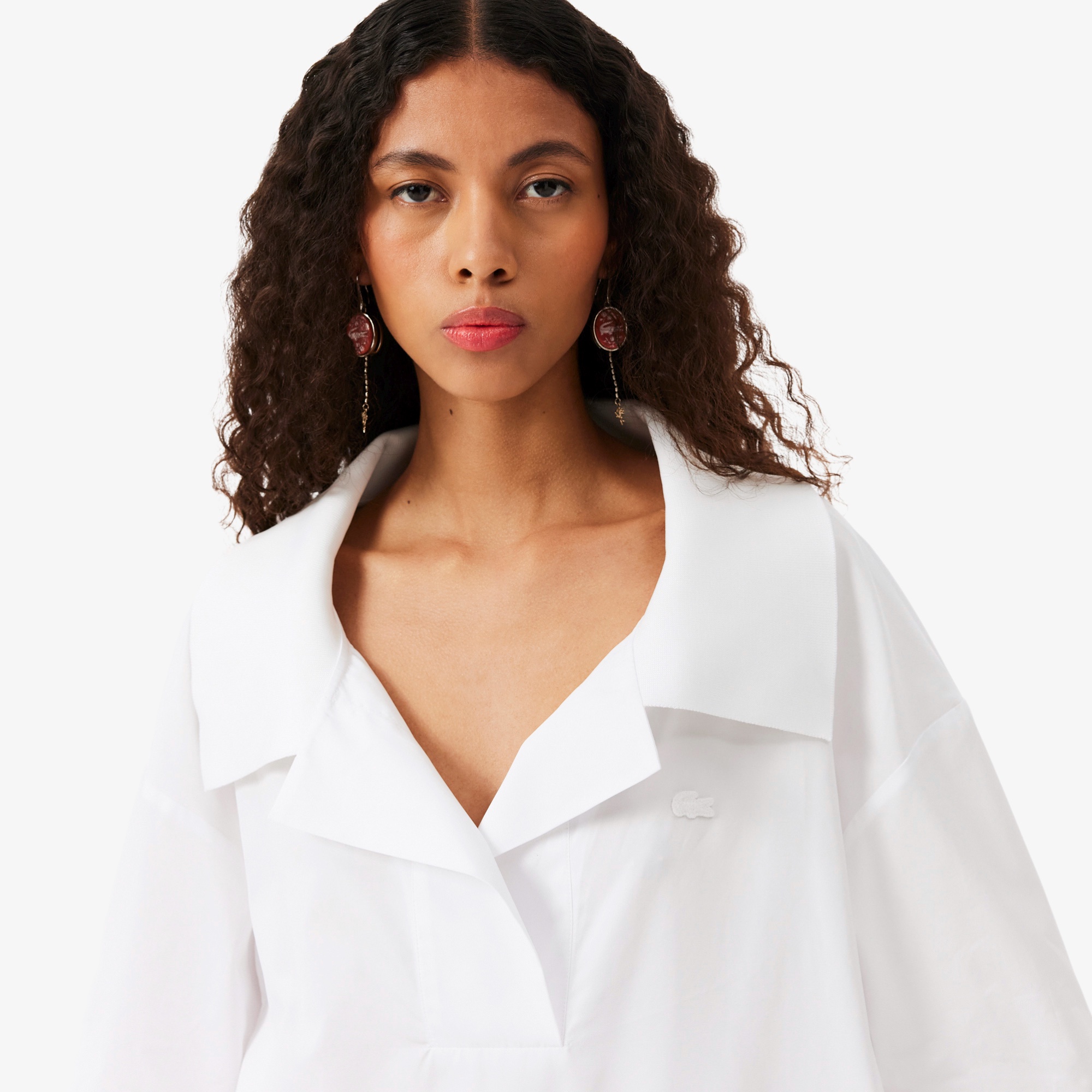 『SS26 Fashion Show』 ポプリンポロカラーショートオールインワン