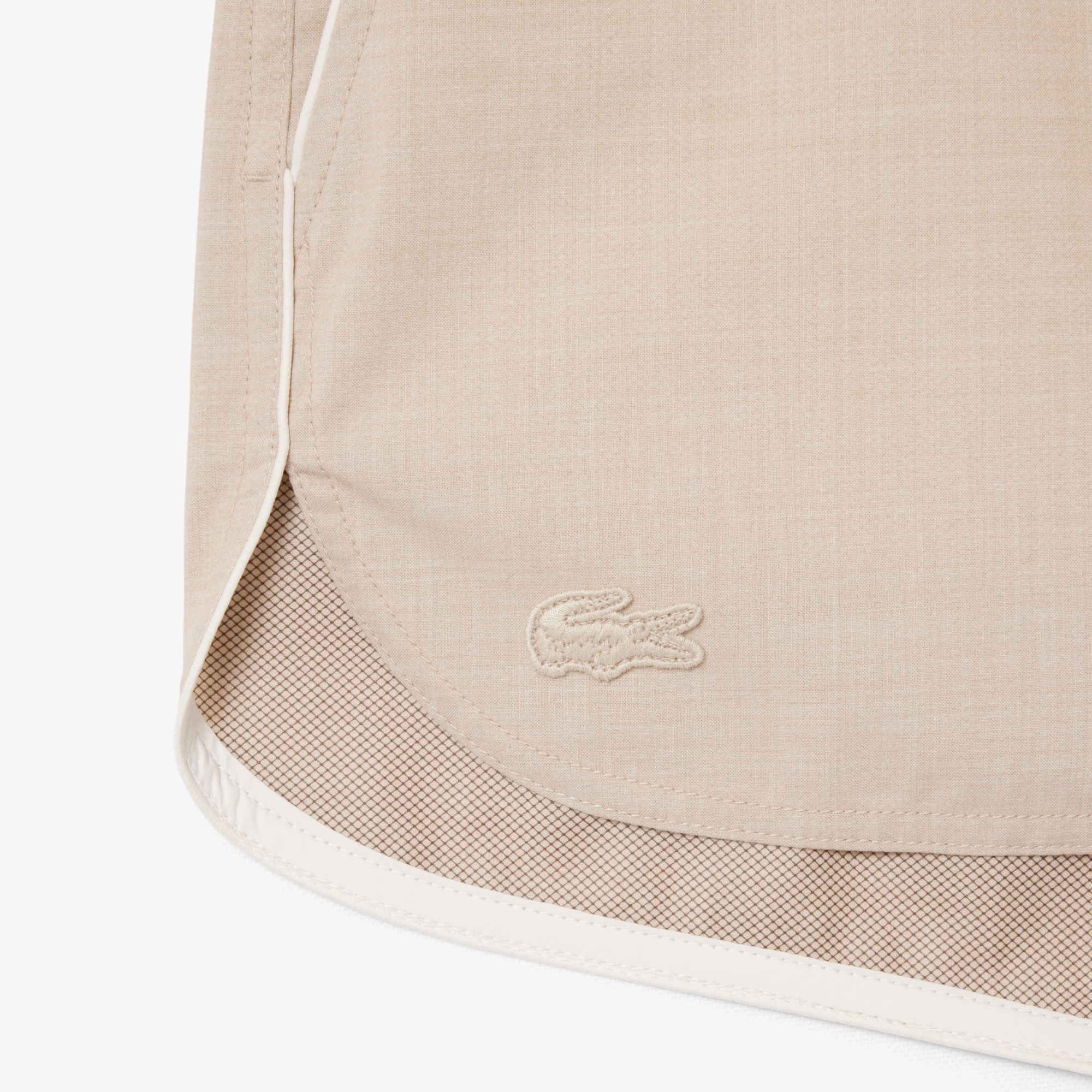 『SS26 Fashion Show』 トリムラインショーツ