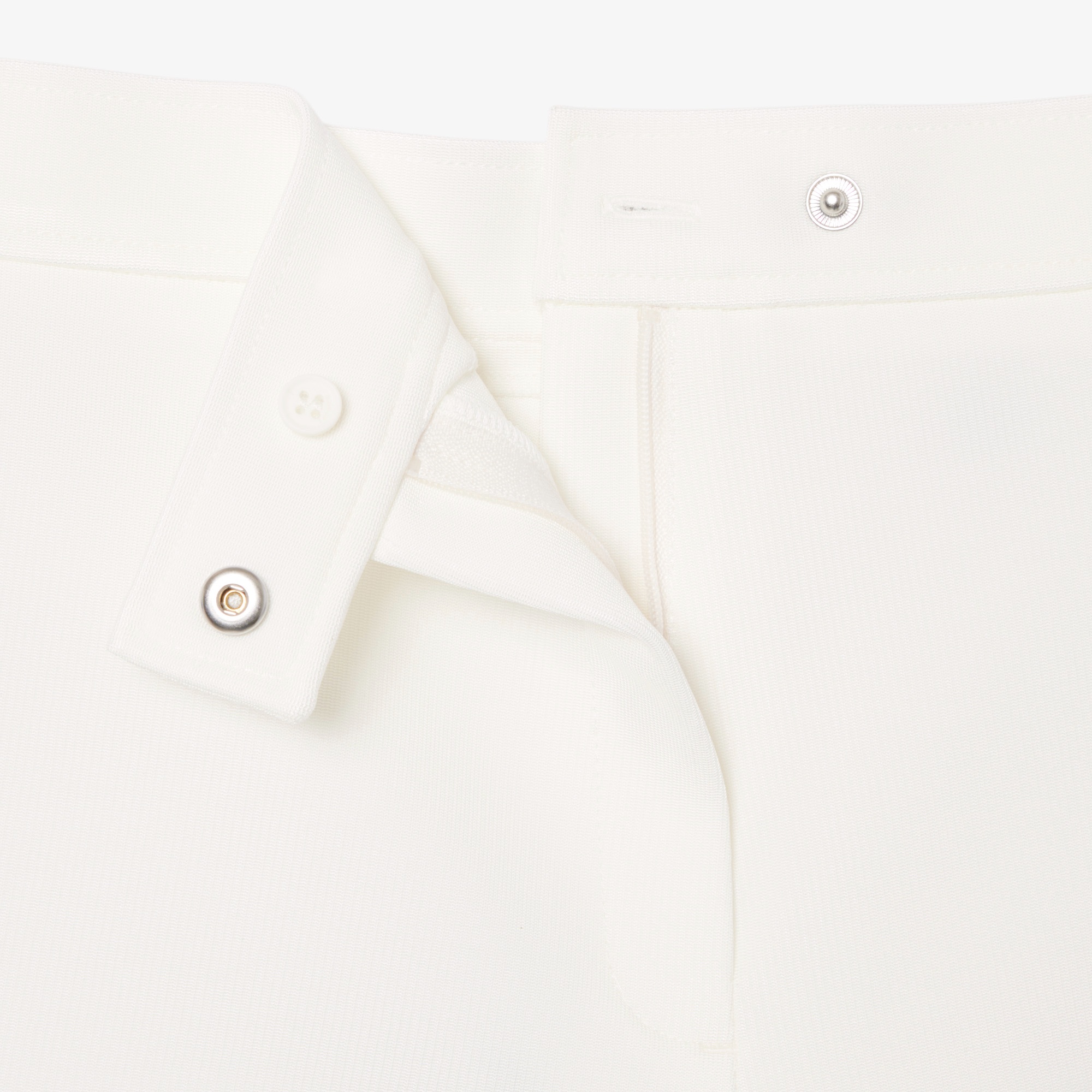 『SS26 Fashion Show』 サテンニットミニショーツ