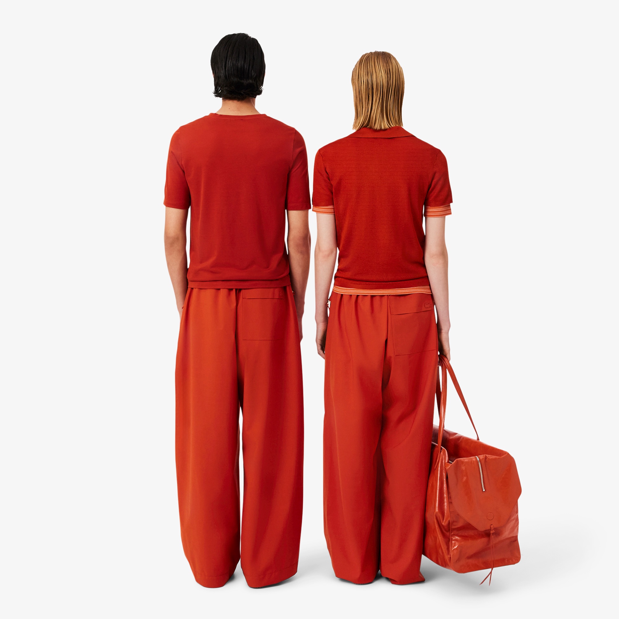 『SS26 Fashion Show』 ルーズフィットタフタパンツ