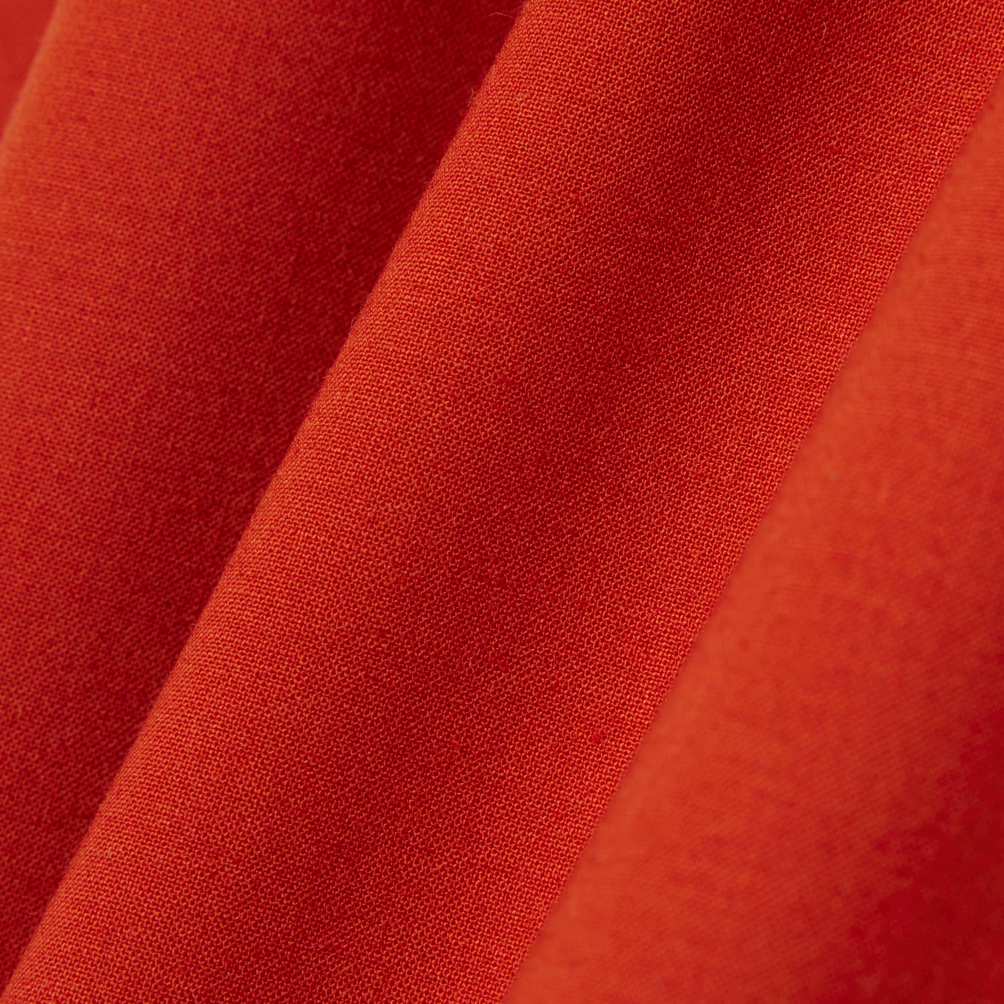 『SS26 Fashion Show』 ルーズフィットタフタパンツ