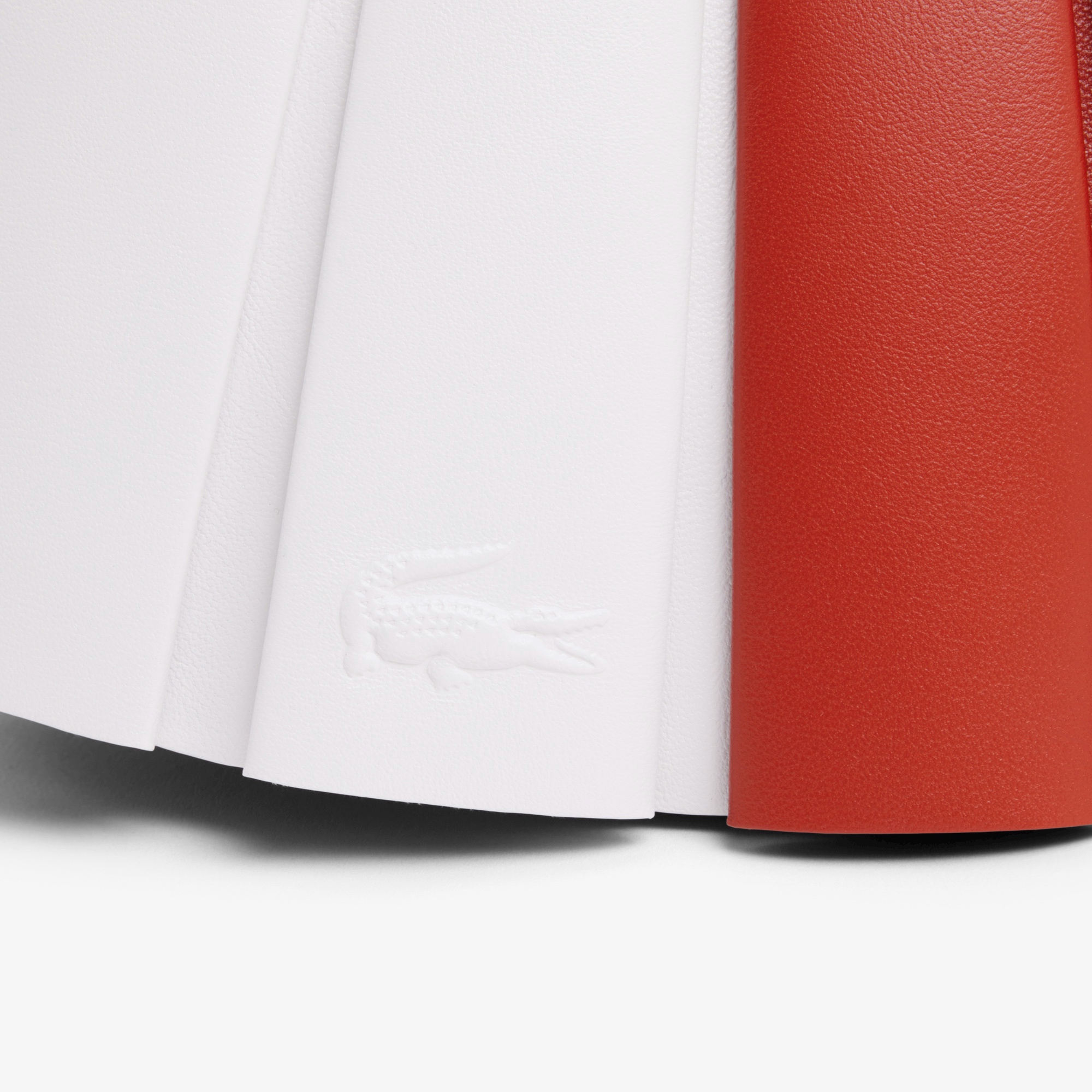 『SS26 Fashion Show』ランラン 2トーンスモールレザーバッグ