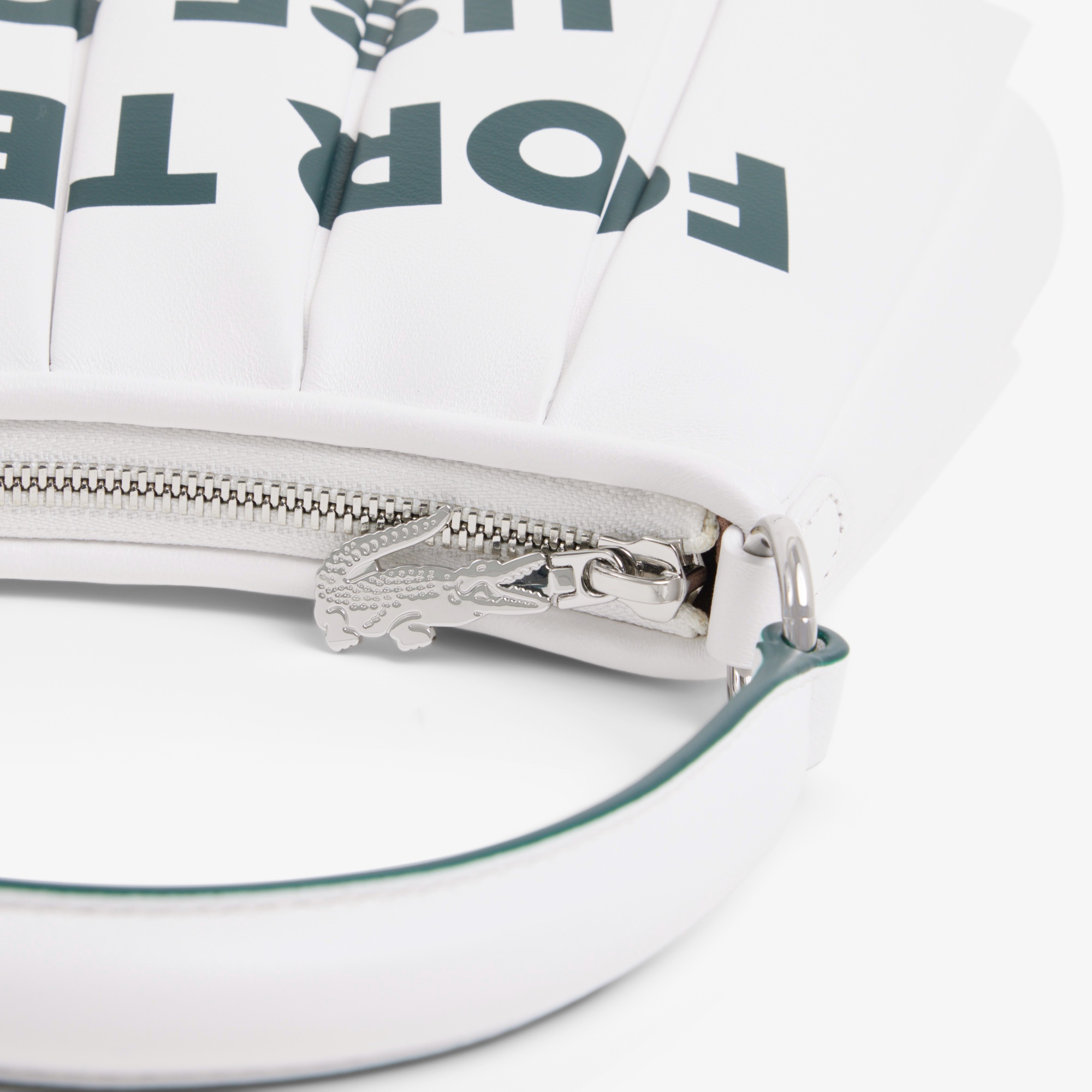 『SS26 Fashion Show』ランラン プリントスモールレザーバッグ