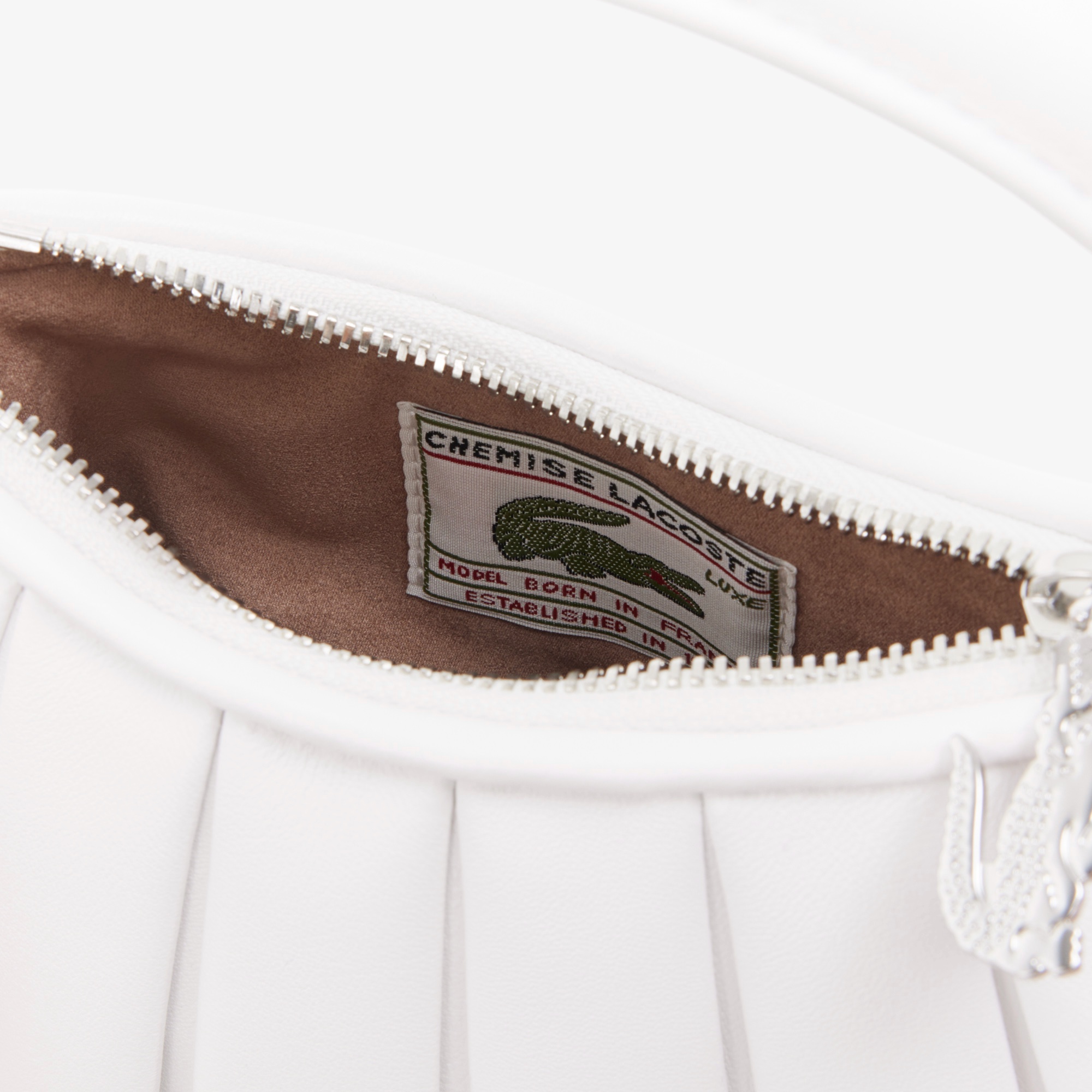 『SS26 Fashion Show』 ミニランラン ラインプリントレザーバッグ