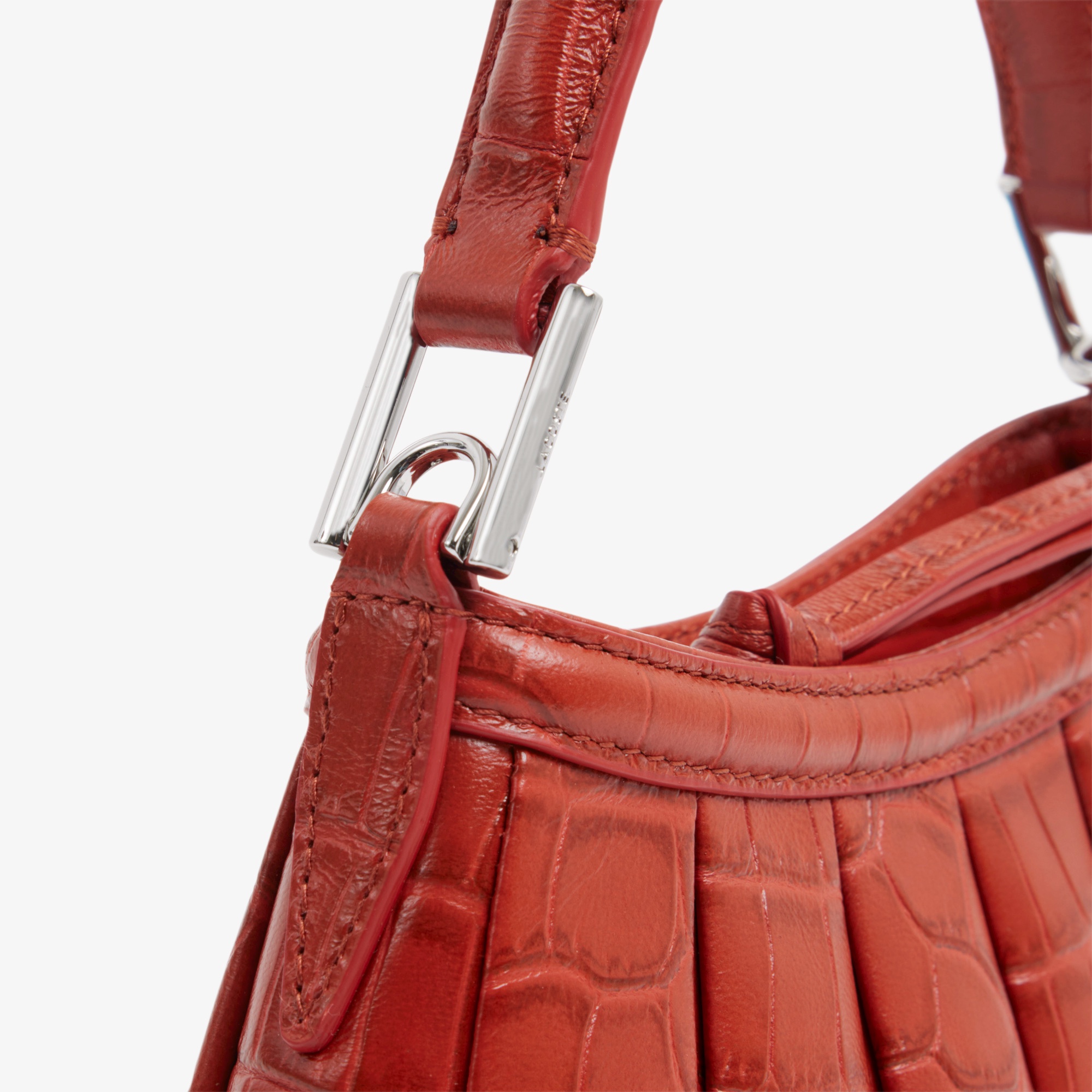 『SS26 Fashion Show』ミニランラン クロコ型押しレザーバッグ