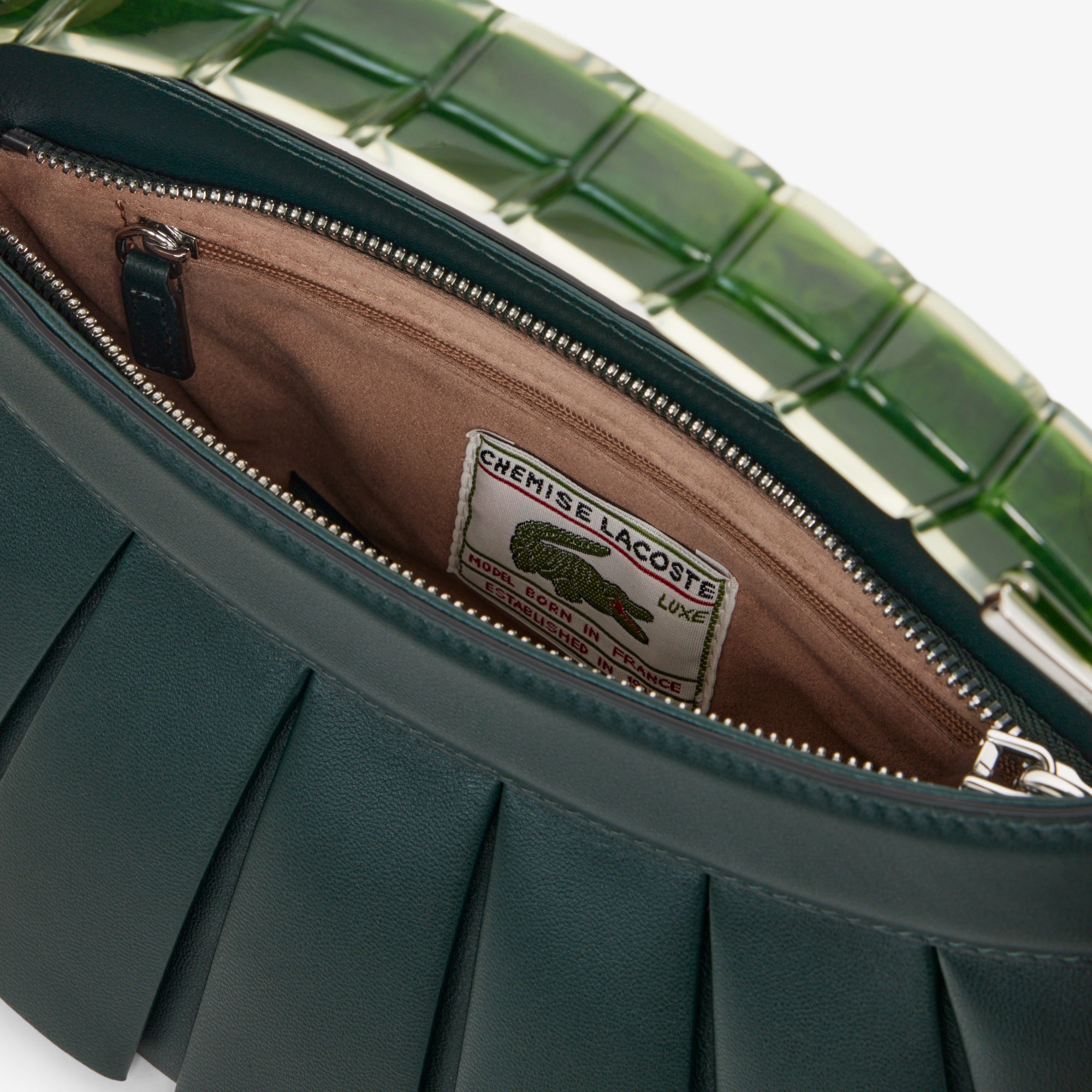 『SS26 Fashion Show』ランラン レザーハンドバッグ