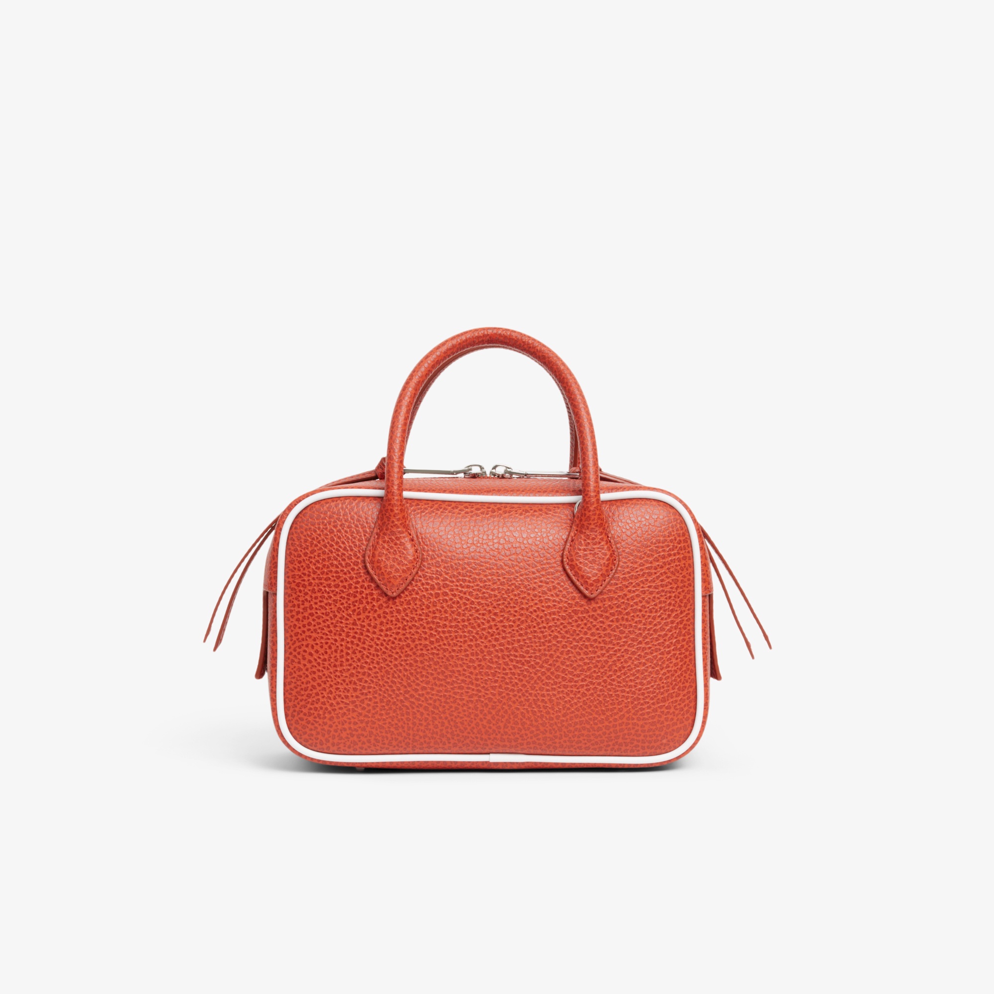 『SS26 Fashion Show』 プリントレザースモールジムバッグ