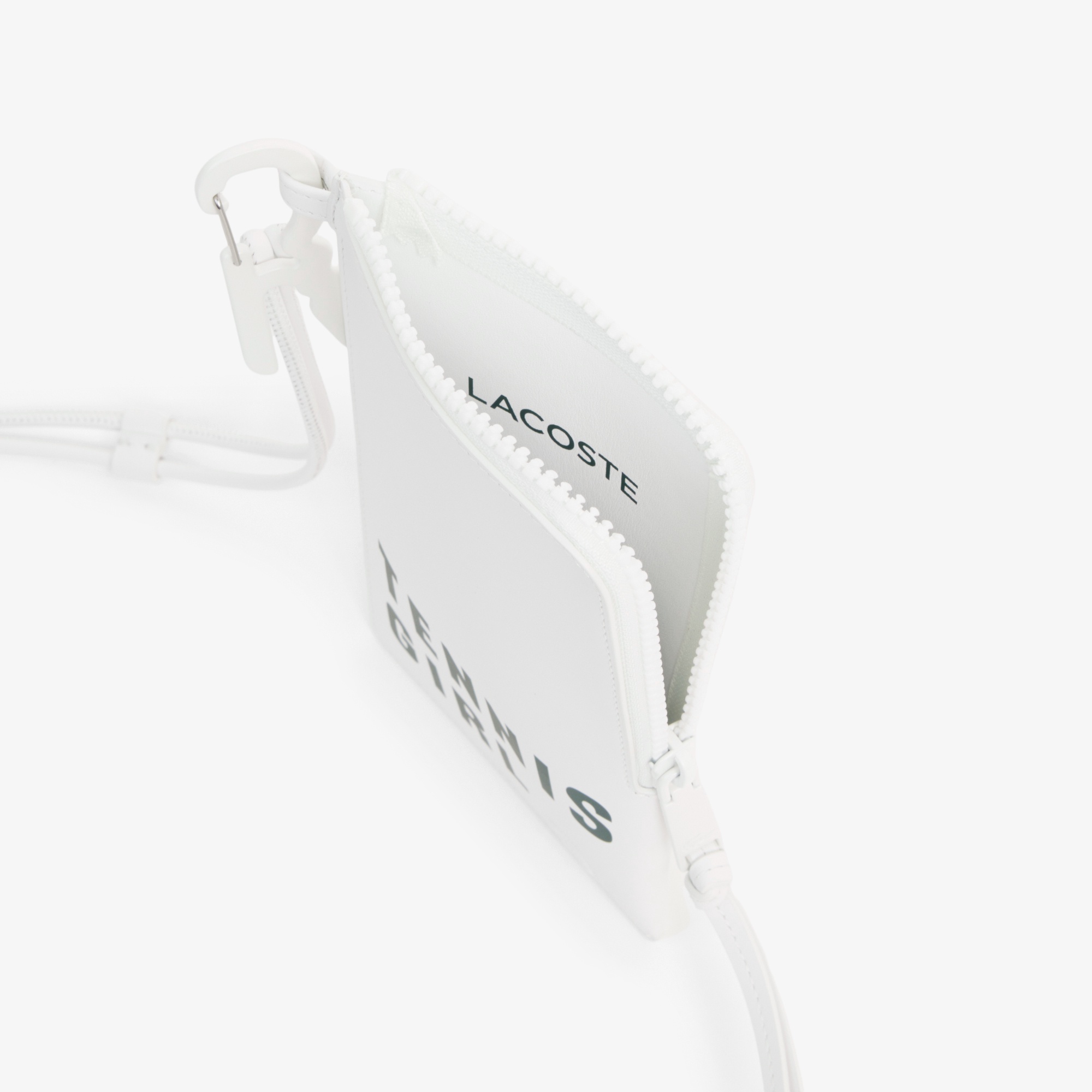 『SS26 Fashion Show』 ワニモチーフカラビナストラップレタープリントカードホルダー