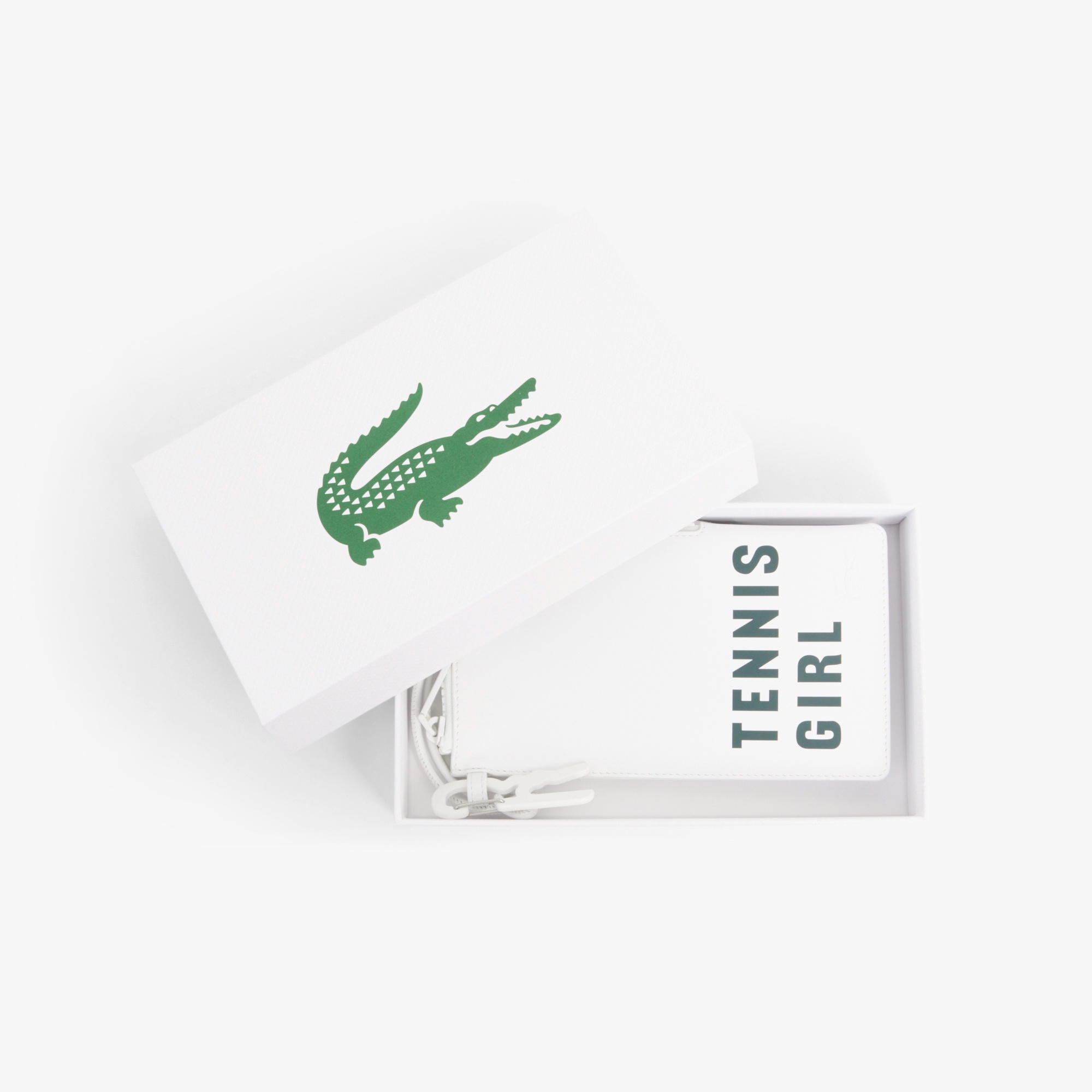 『SS26 Fashion Show』 ワニモチーフカラビナストラップレタープリントカードホルダー