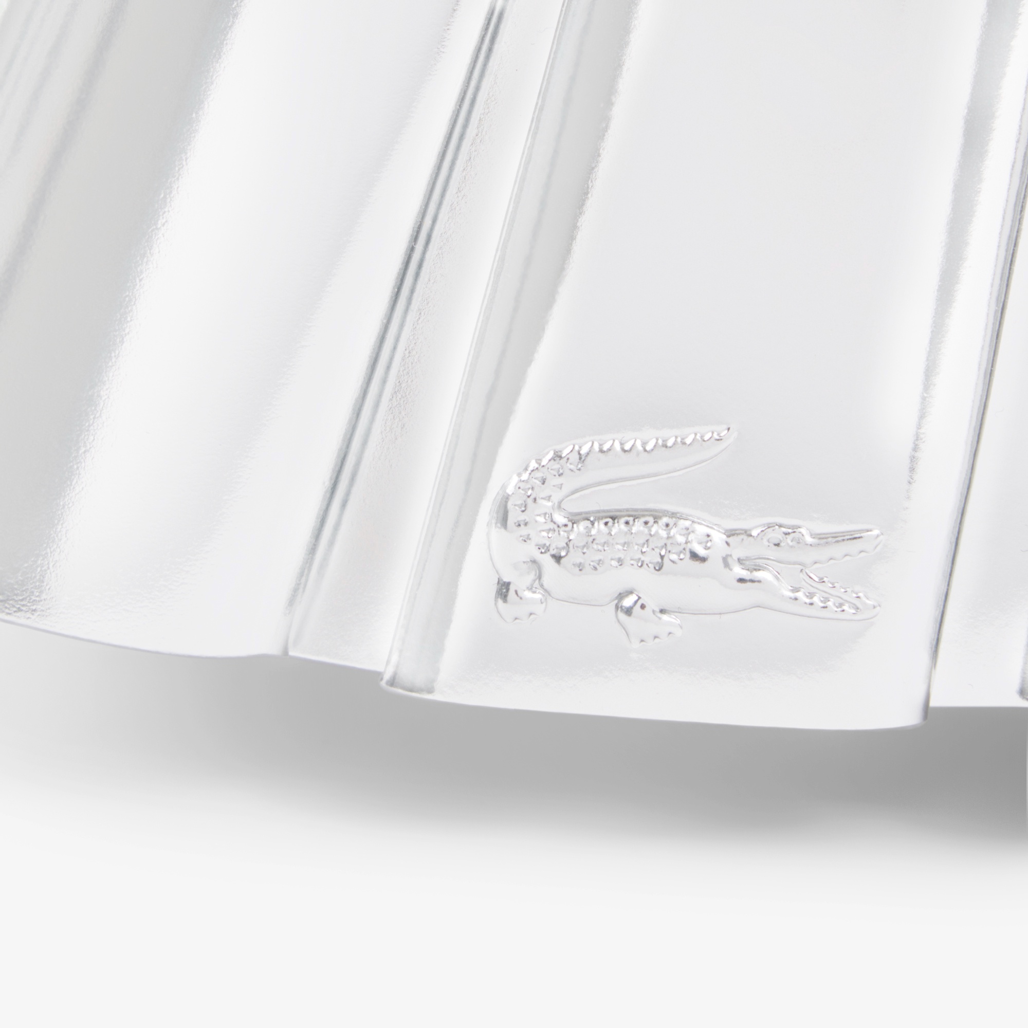 『SS26 Fashion Show』ランラン ミラーレザーハンドバッグ