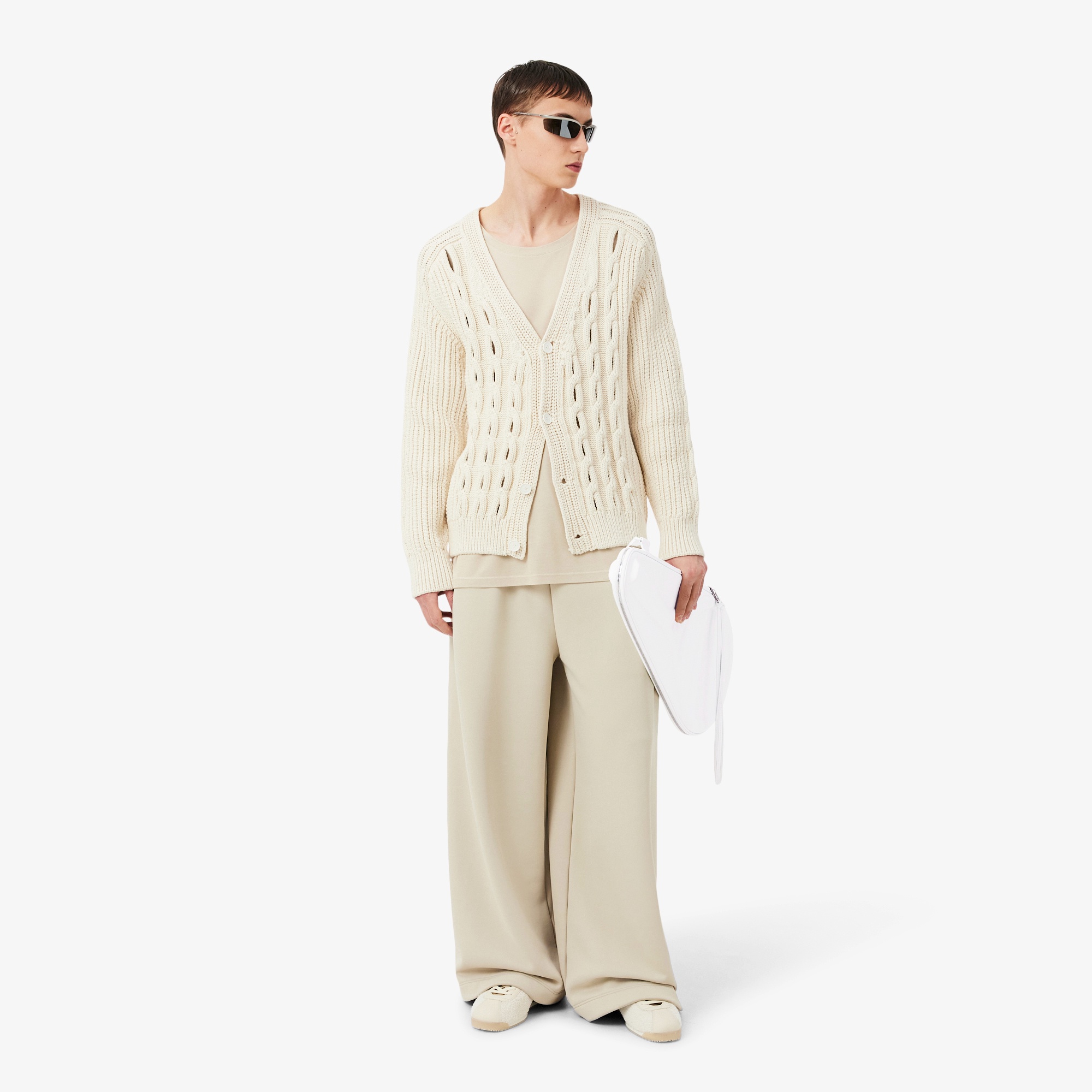 『SS26 Fashion Show』 ラージレザーラケットバッグ