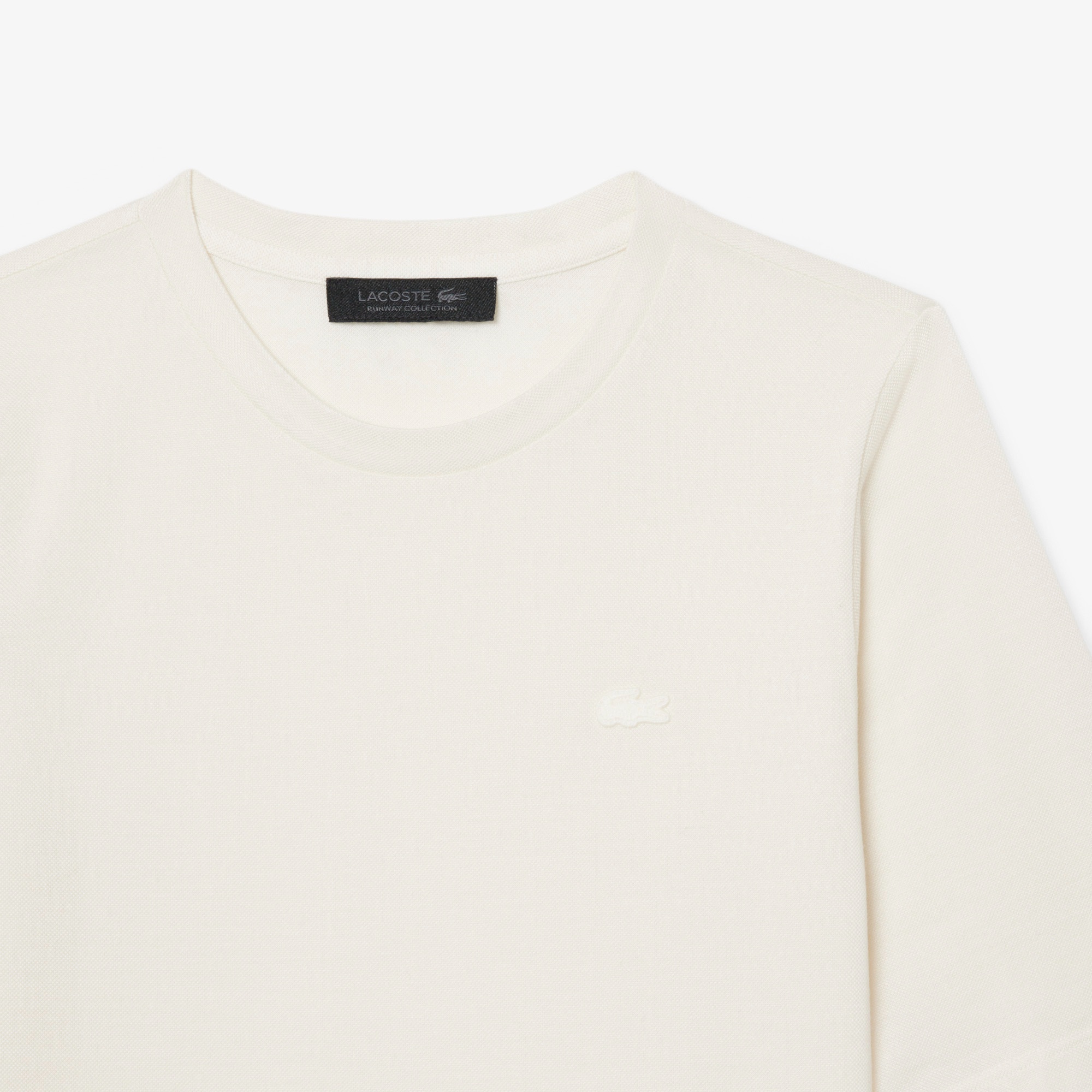 『SS26 Fashion Show』 シルク鹿の子Tシャツ