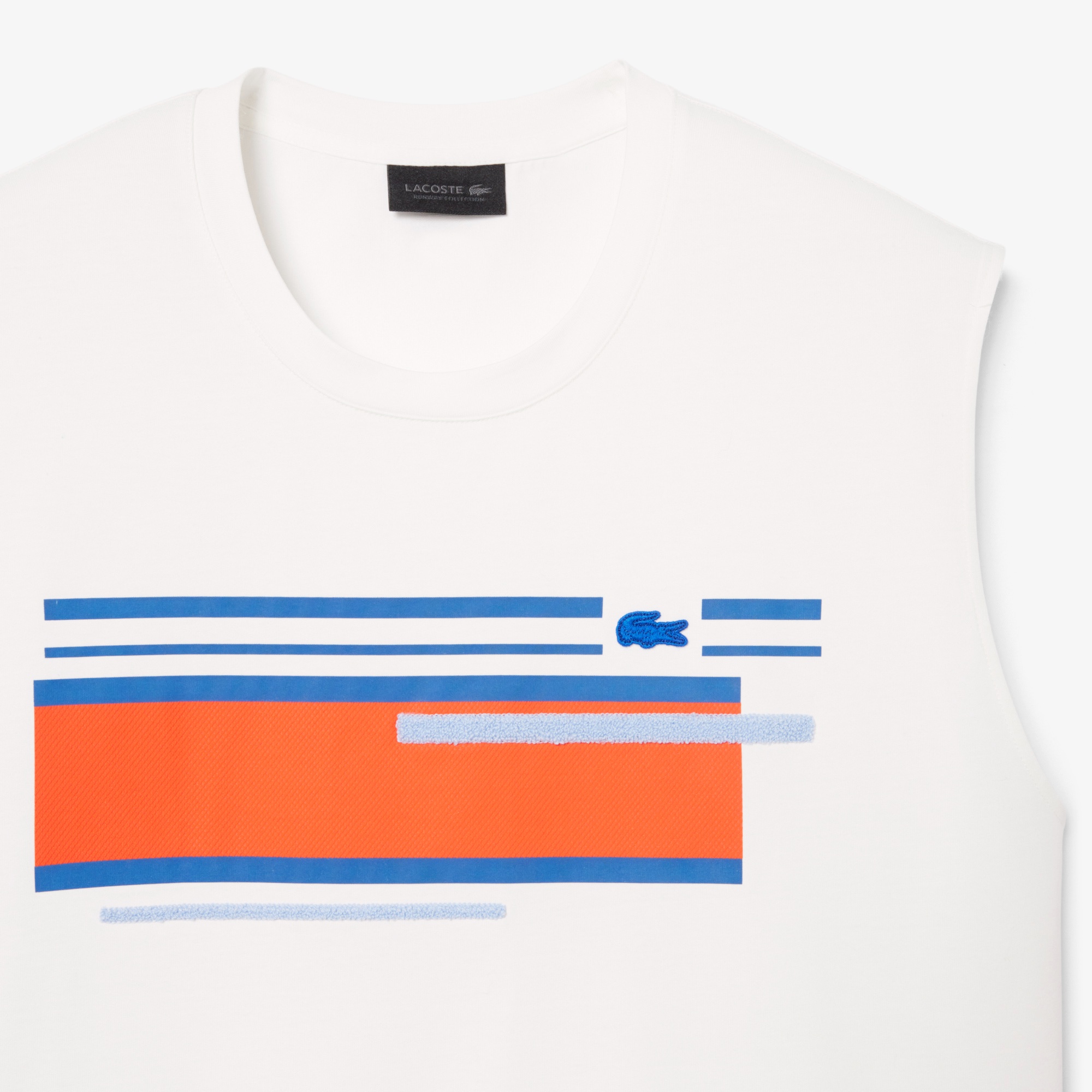 『SS26 Fashion Show』 テクスチャーストライプノースリーブTシャツ