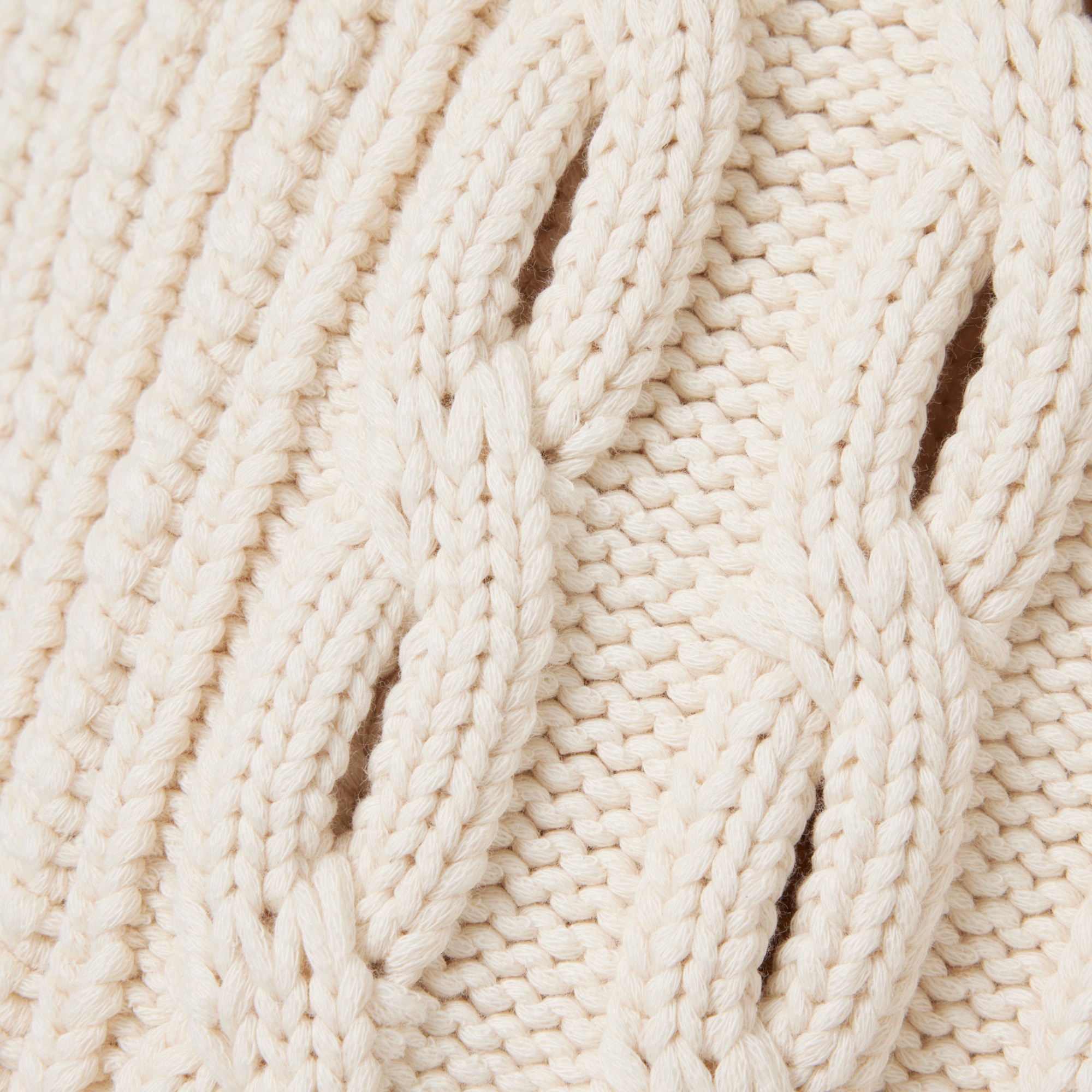 『SS26 Fashion Show』 レースケーブルニットカーディガン