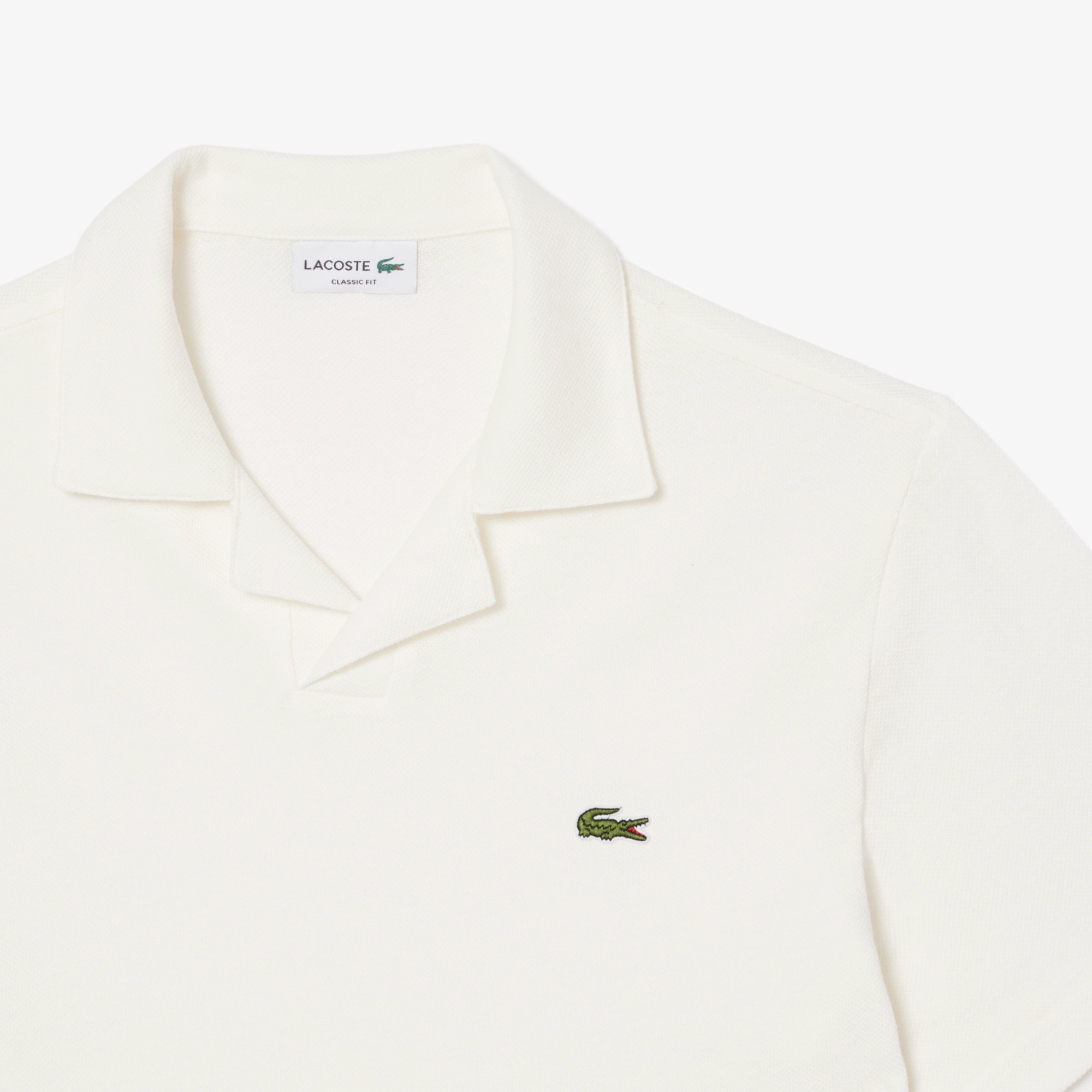 オープンカラーネックポロシャツ