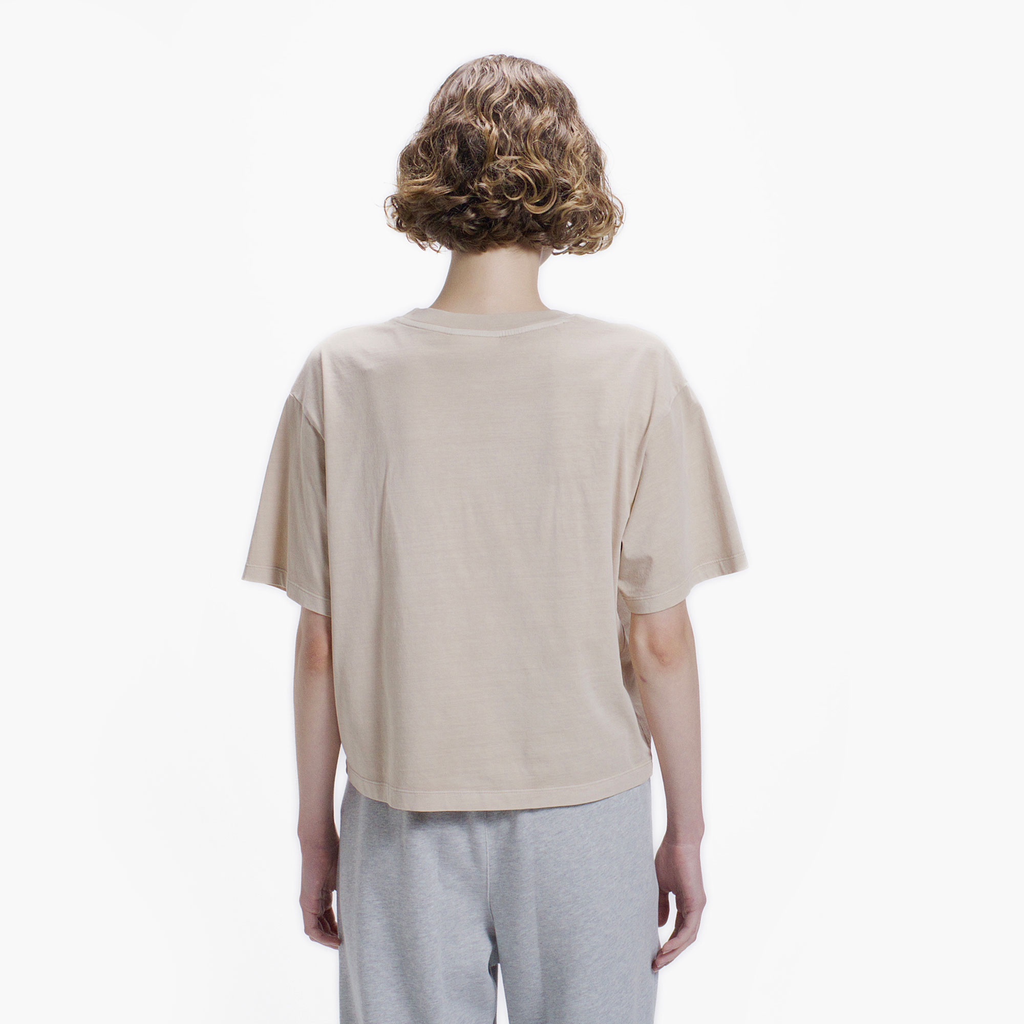 ピグメントダイTシャツ