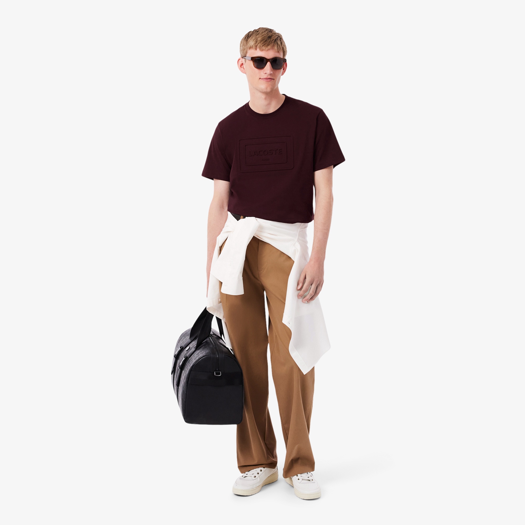 エンボスパリロゴ クルーネックTシャツ