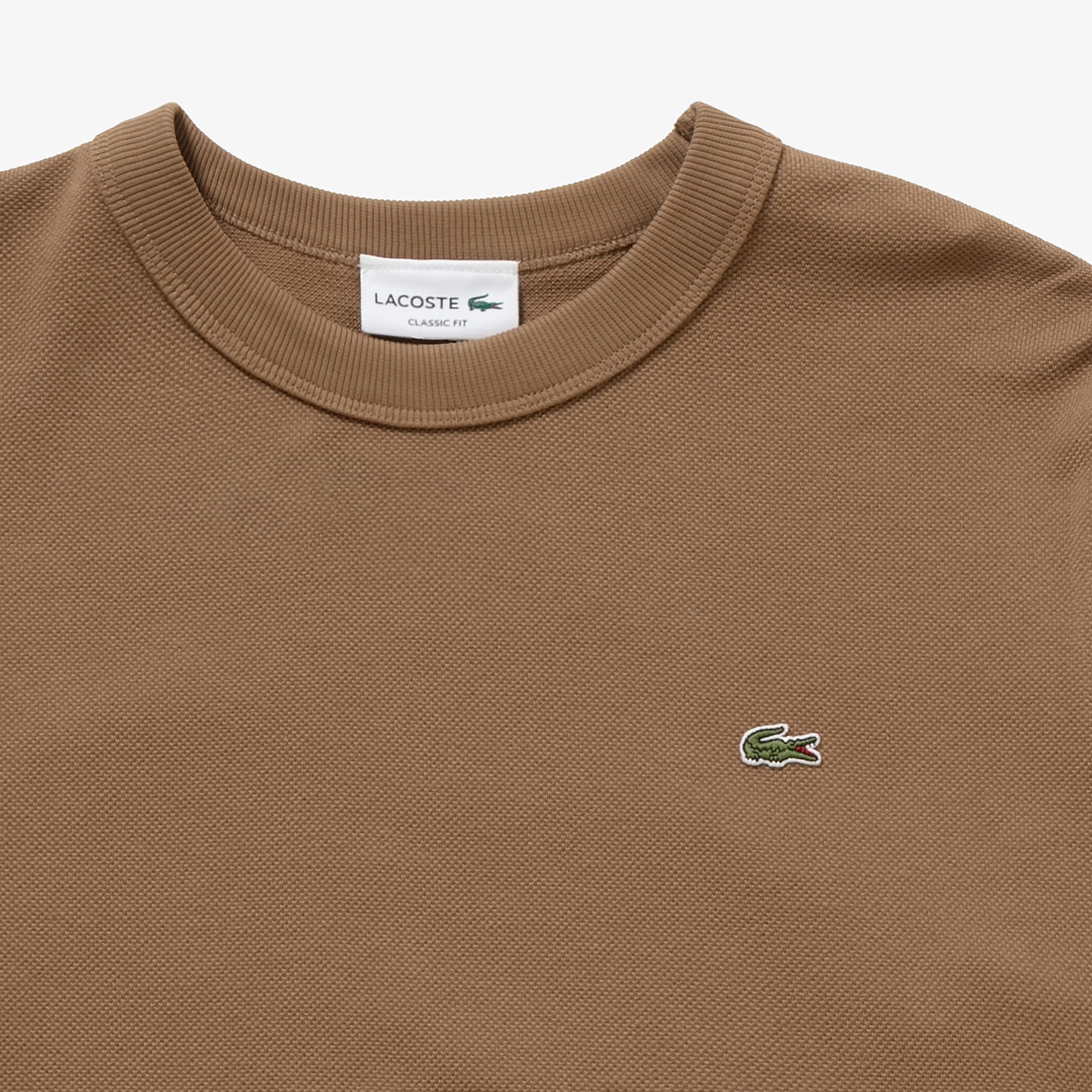 クラシックフィットロングスリーブTシャツ