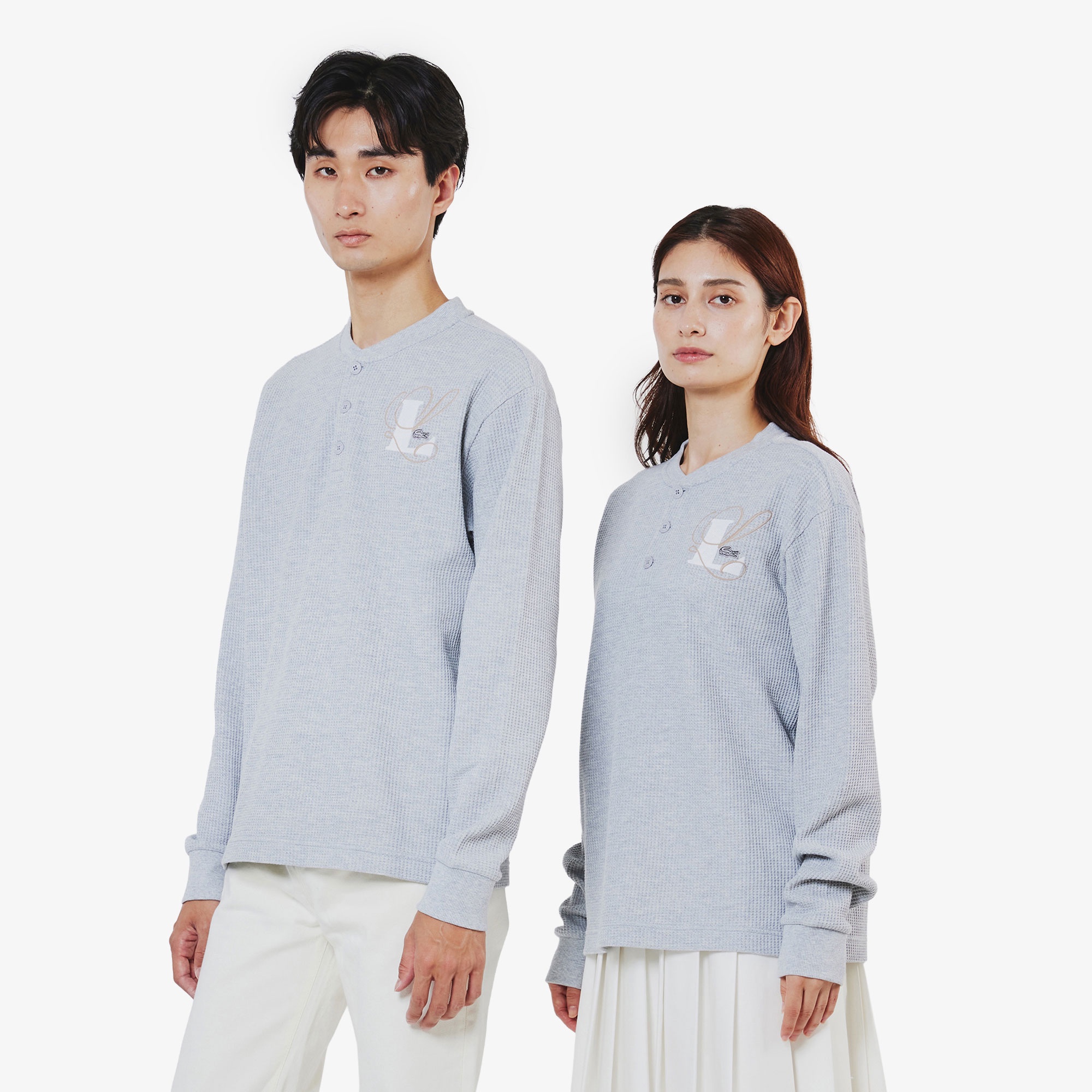 【オンライン限定】ワンポイント刺繍ロゴ ヘンリーネック ワッフルカットソー