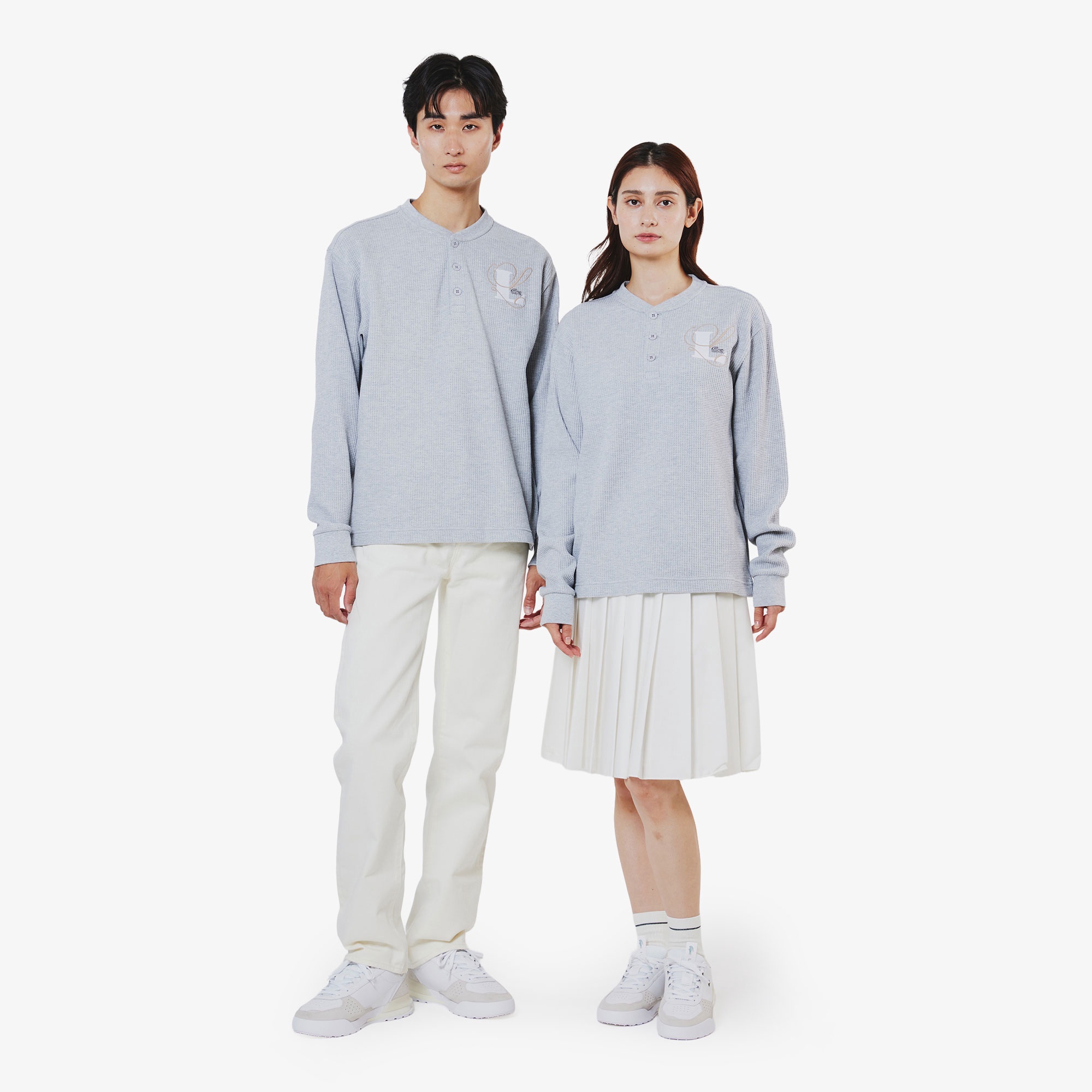 【オンライン限定】ワンポイント刺繍ロゴ ヘンリーネック ワッフルカットソー