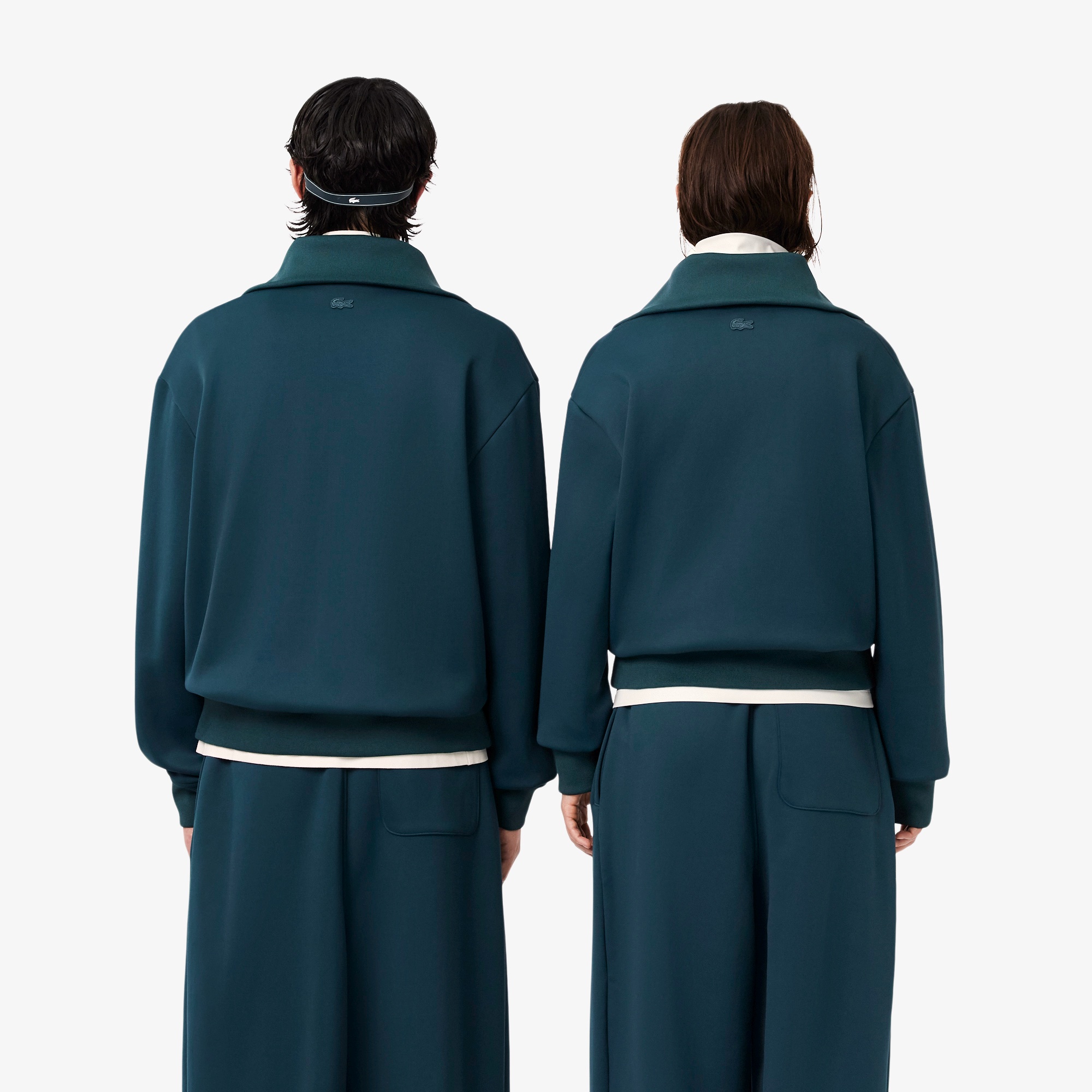 『FW26 Fashion Show』 サテンハーフジップスウェット