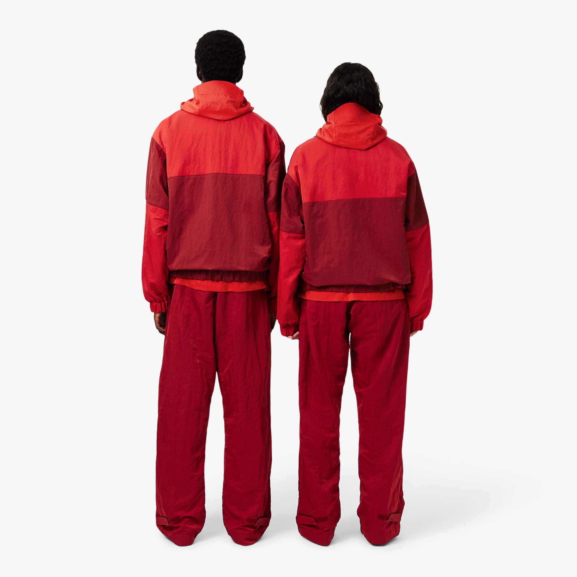 『FW26 Fashion Show』 ルーズフィットグロッシートラックパンツ
