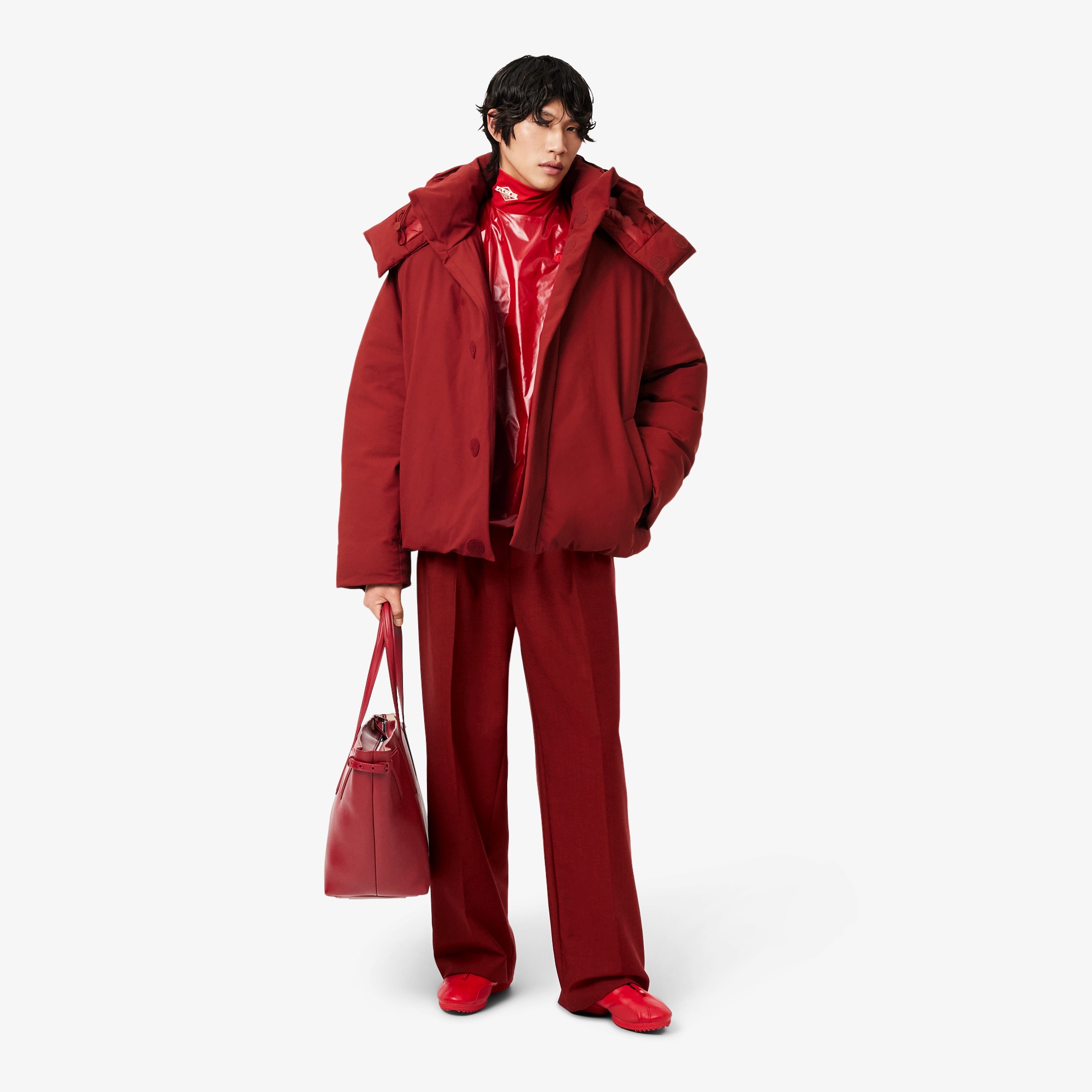 『FW26 Fashion Show』 グロッシータフタプルオーバーシャツ