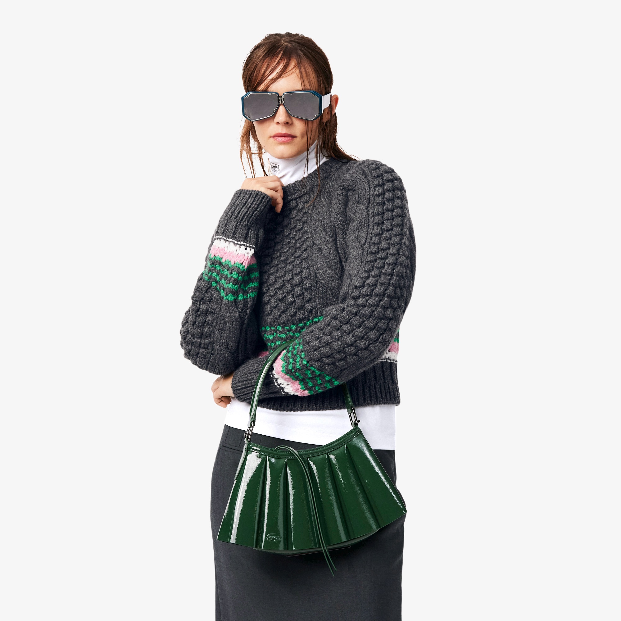 『FW26 Fashion Show』 ランラン スモールパテントレザーバッグ