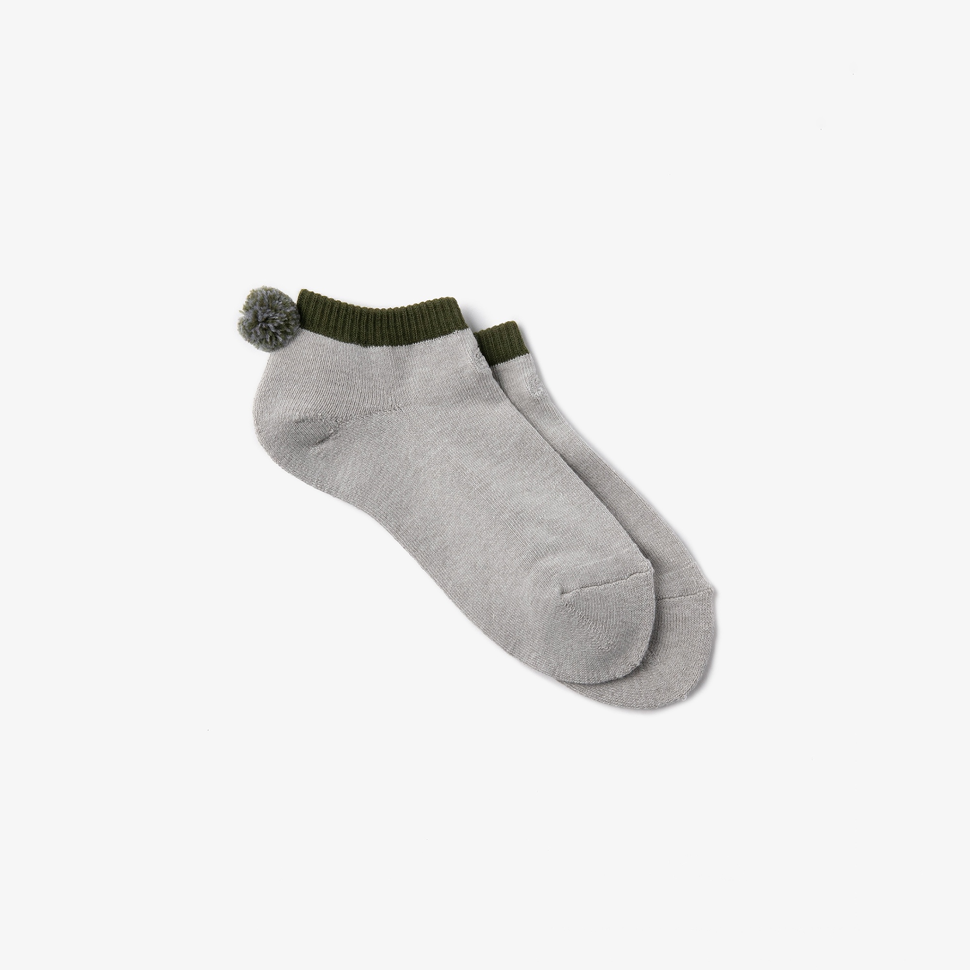 ヒールポンポン付きスニーカー丈ソックス Lgw0223 ラコステ Lacoste 公式オンラインショップ