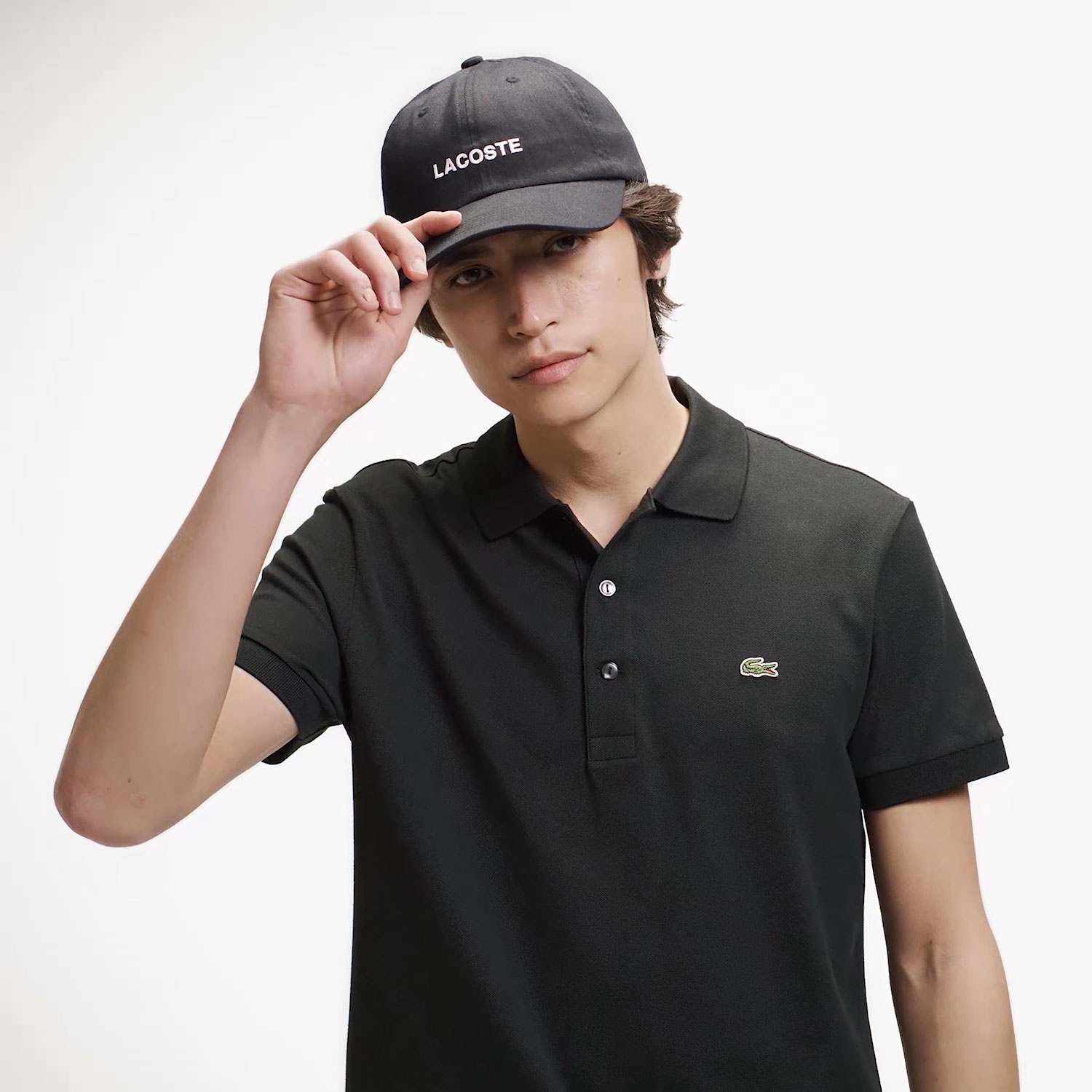 スリムフィットソリッドポロシャツ (半袖)