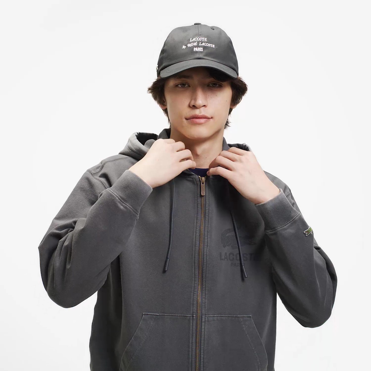 ビンテージエフェクト ロゴジップフーディー