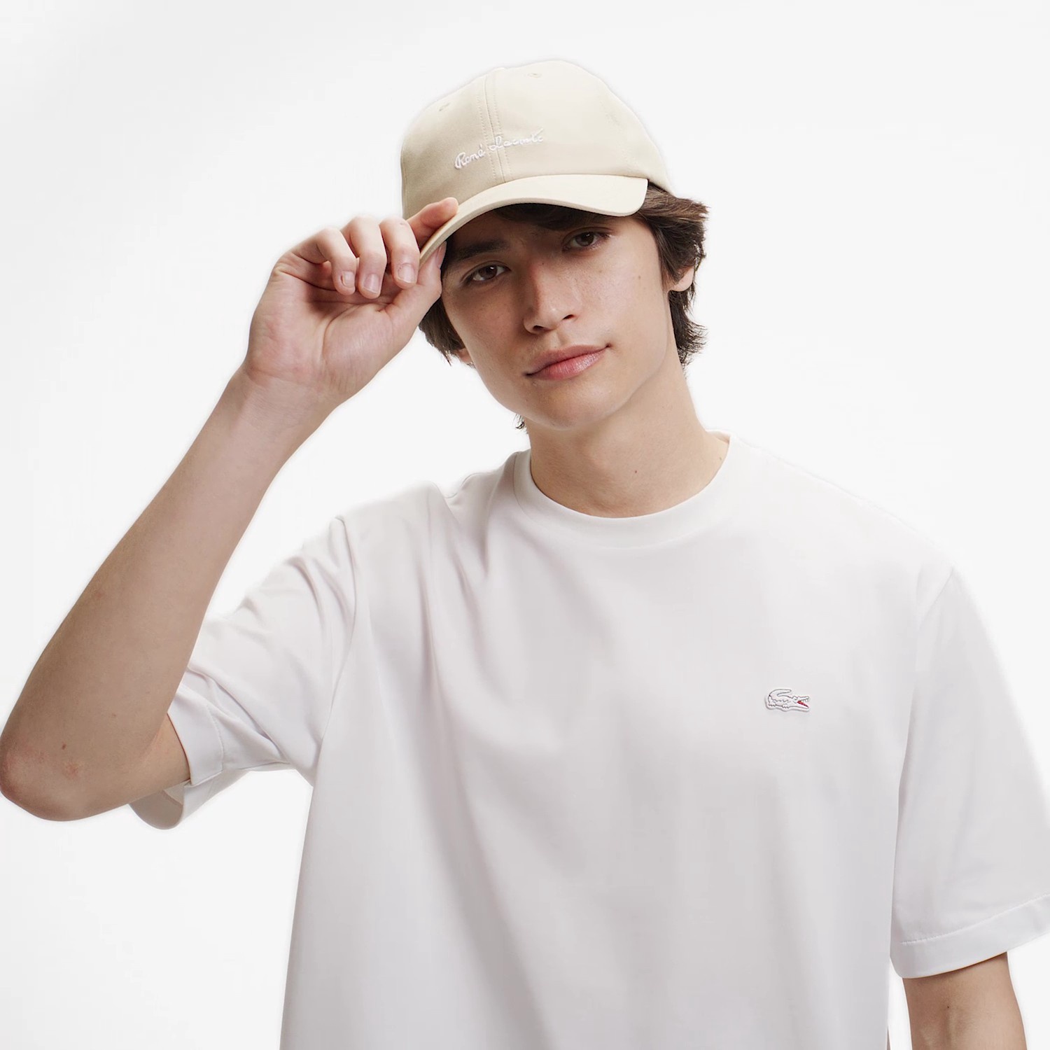 ワンポイントロゴクルーネックTシャツ