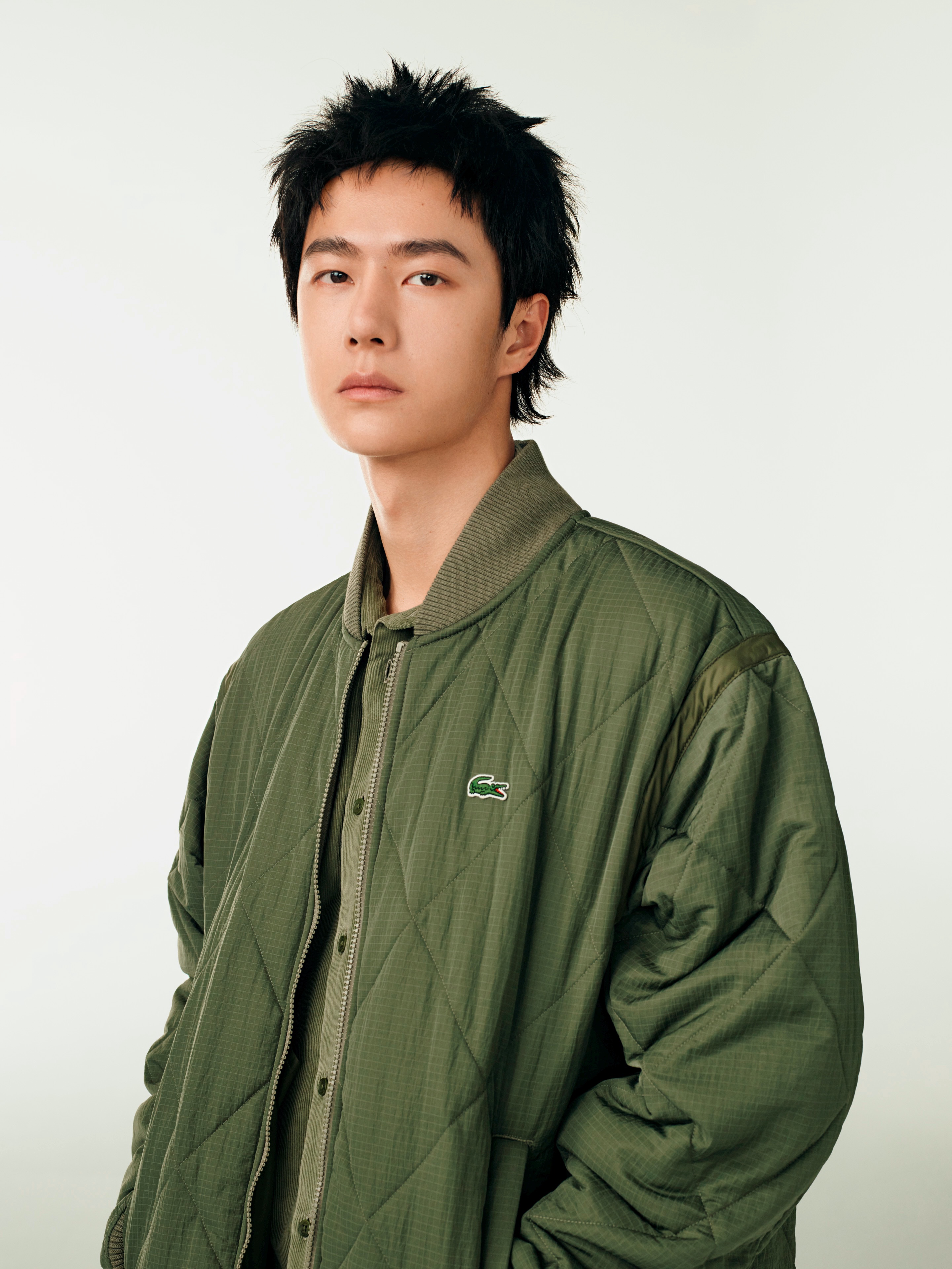 王一博コラボ ラコステ Tシャツ ワン・イーボー LACOSTE file.original.jpg?1709802441